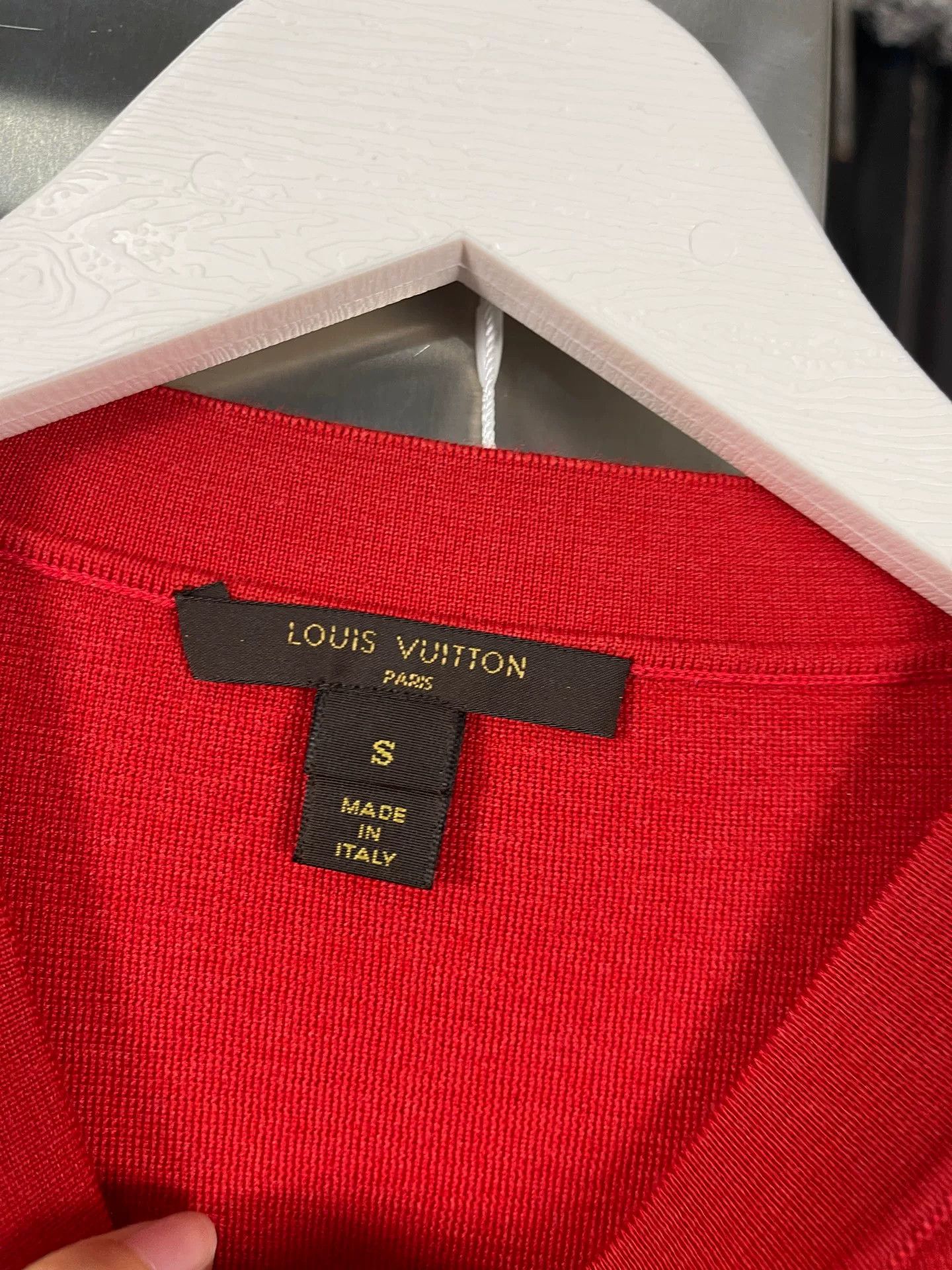 Louis Vuitton Louis Vuitton Red Knit Top Size S Size S / US 4 / IT 40 - 8 Thumbnail