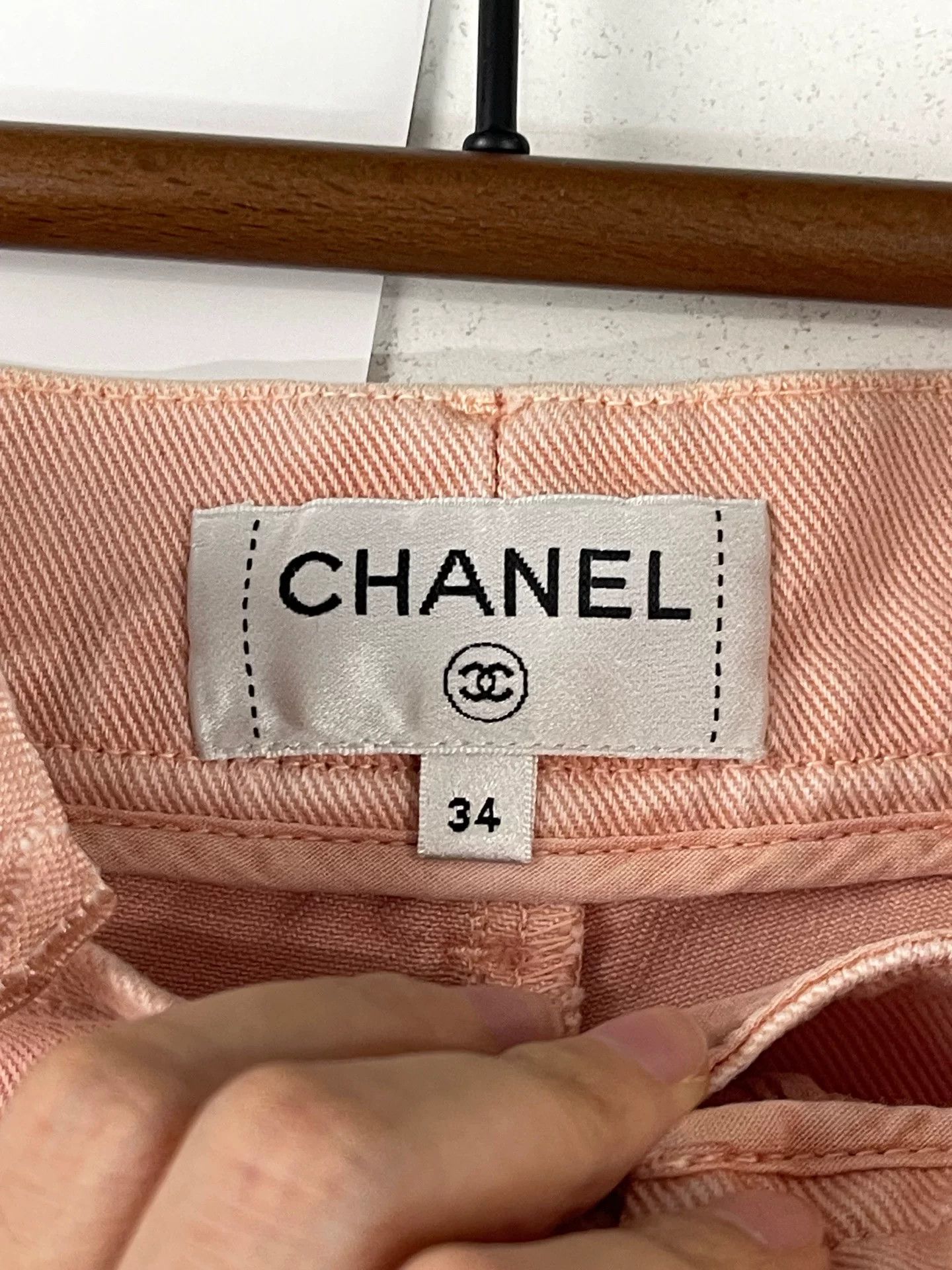 Chanel Chanel Quilted Belt Shorts Size 34 Size 25" / US 0 / IT 36 - 8 Thumbnail