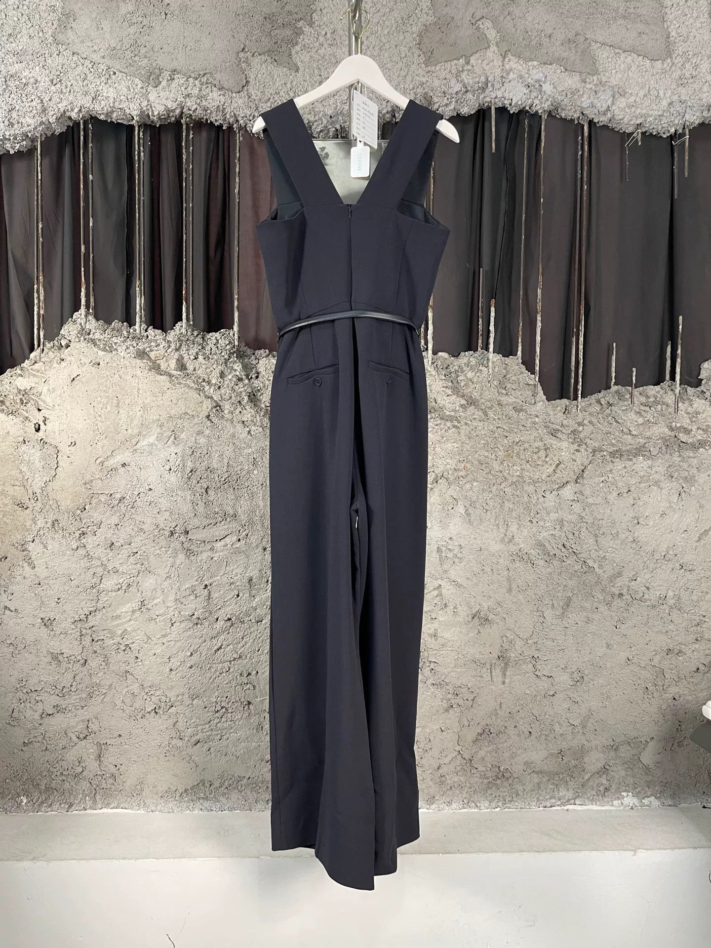 Max Mara Max Mara Black Wool Jumpsuit Size IT 38 Size 26" / US 2 / IT 38 - 3 Thumbnail