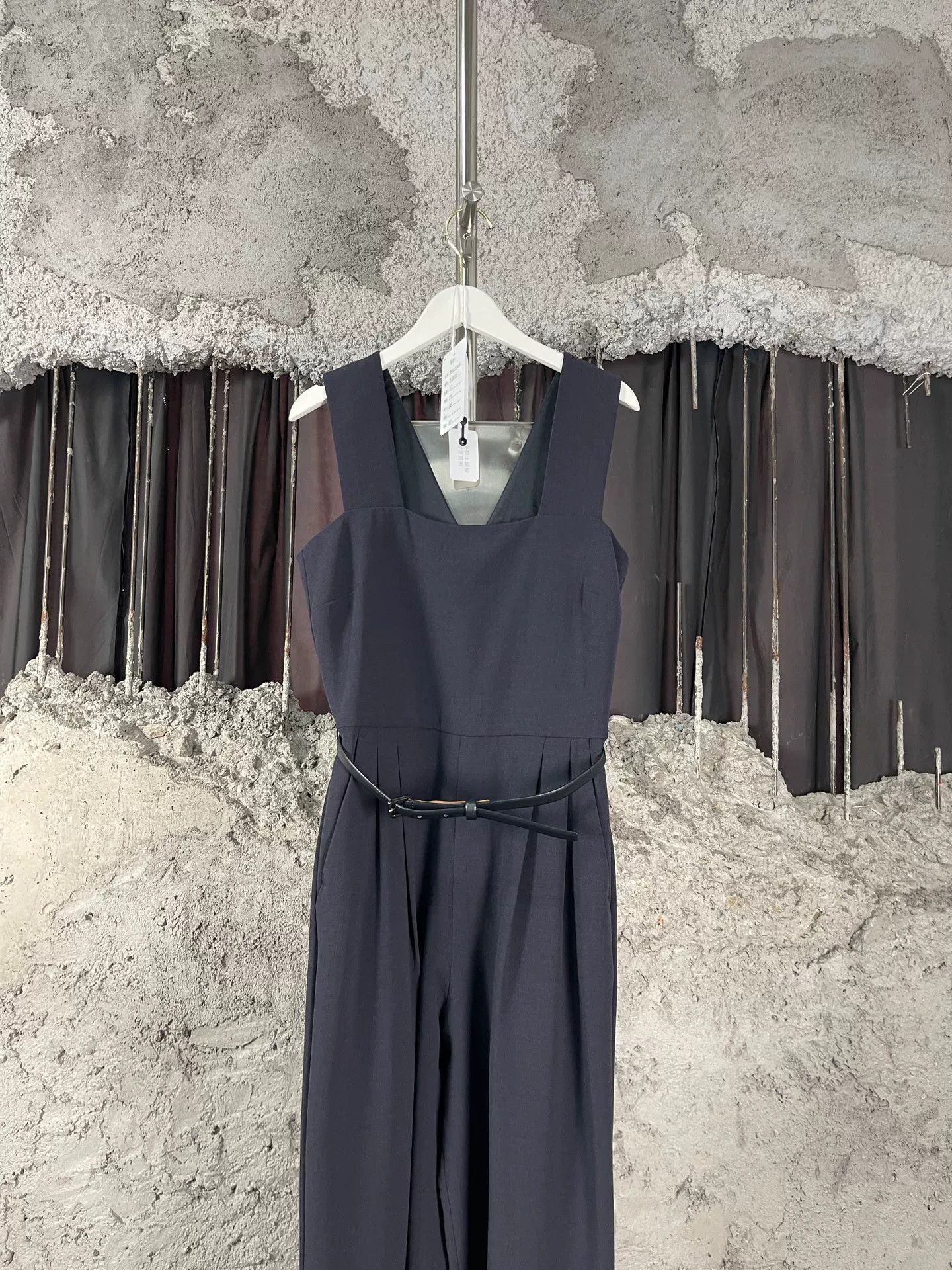 Max Mara Max Mara Black Wool Jumpsuit Size IT 38 Size 26" / US 2 / IT 38 - 4 Thumbnail