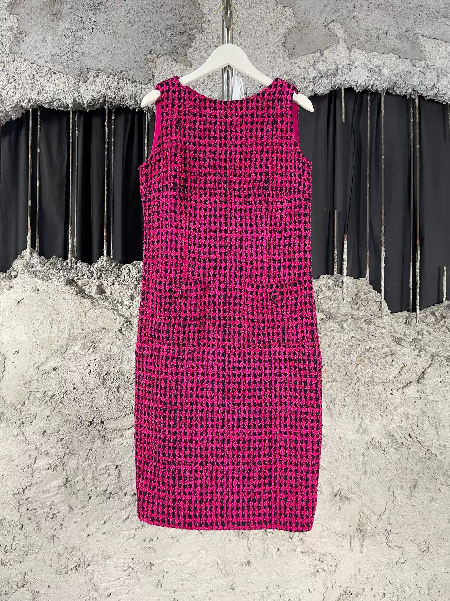 Chanel Chanel Tweed Mini Dress Size 36 Size XS / US 0-2 / IT 36-38 - 2 Thumbnail