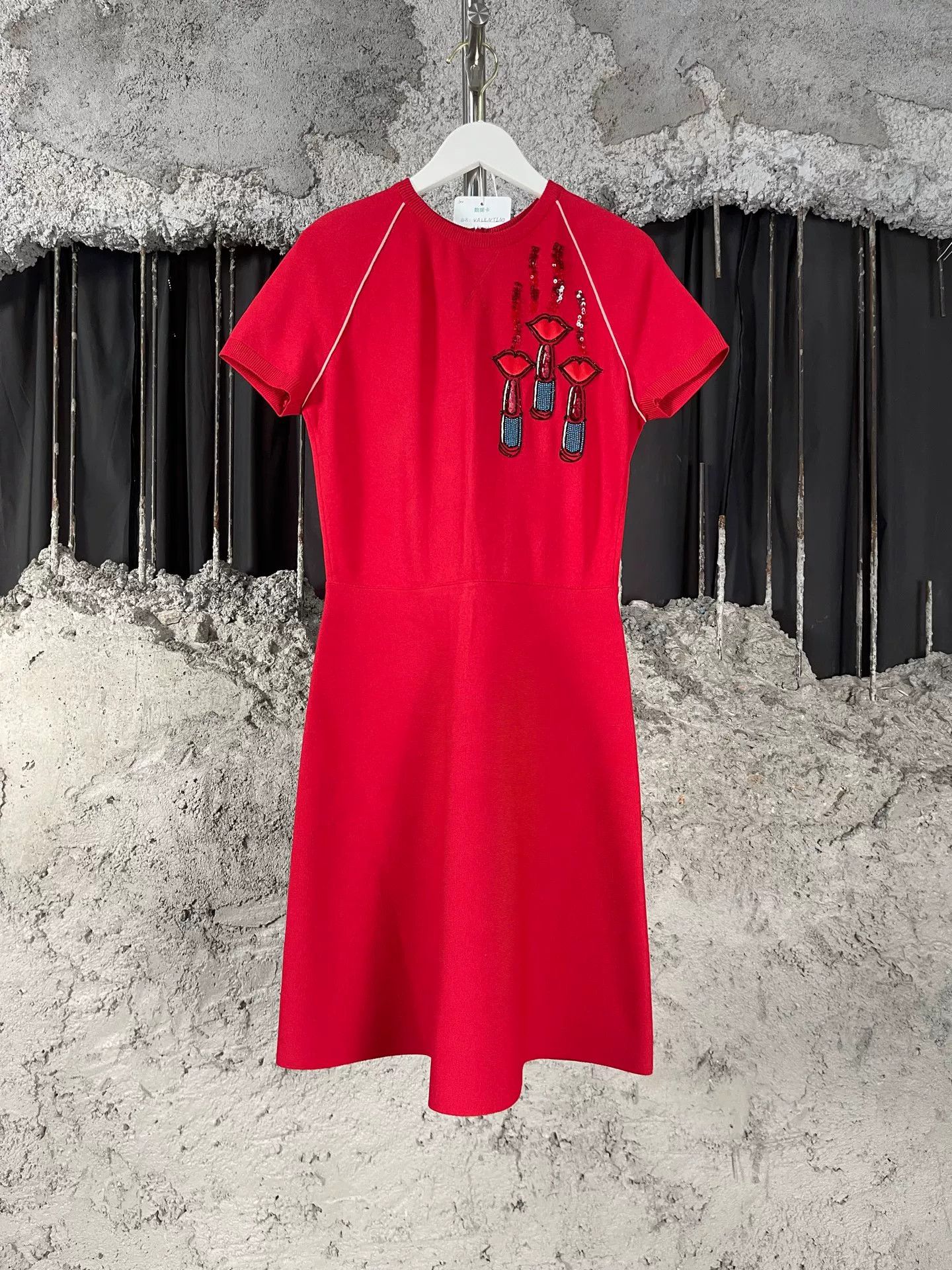 Valentino Valentino Lipstick Embroidery Knit Mini Dress Size S Size S / US 4 / IT 40 - 2 Thumbnail