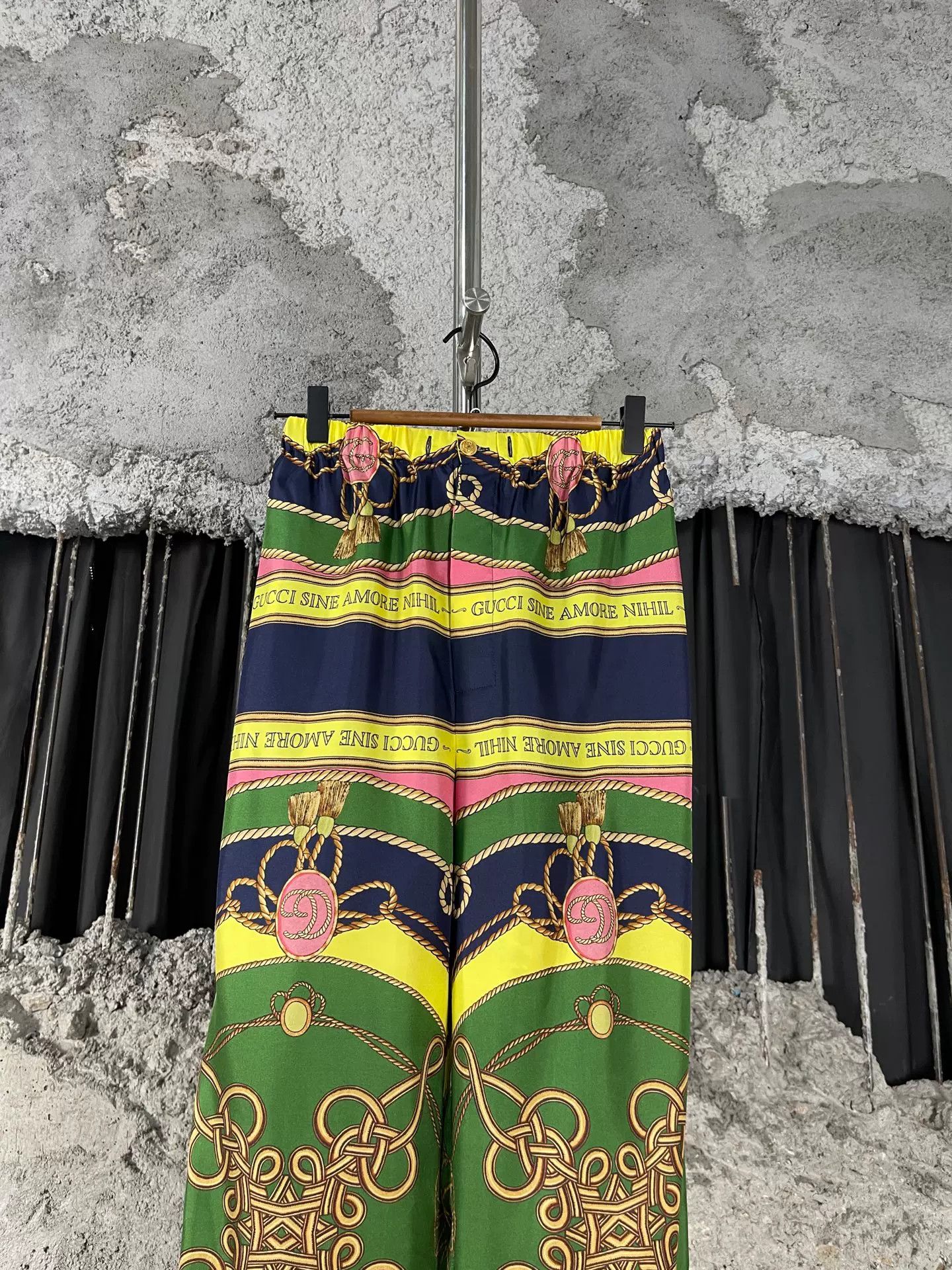 Gucci Gucci Rope Print Silk Pants IT 36 Size 25" / US 0 / IT 36 - 4 Thumbnail