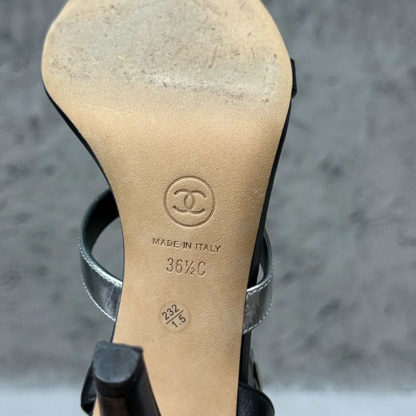 Chanel Chanel Silver Camellia Sandals Size 36.5 Size US 6.5 / IT 36.5 - 9 Thumbnail