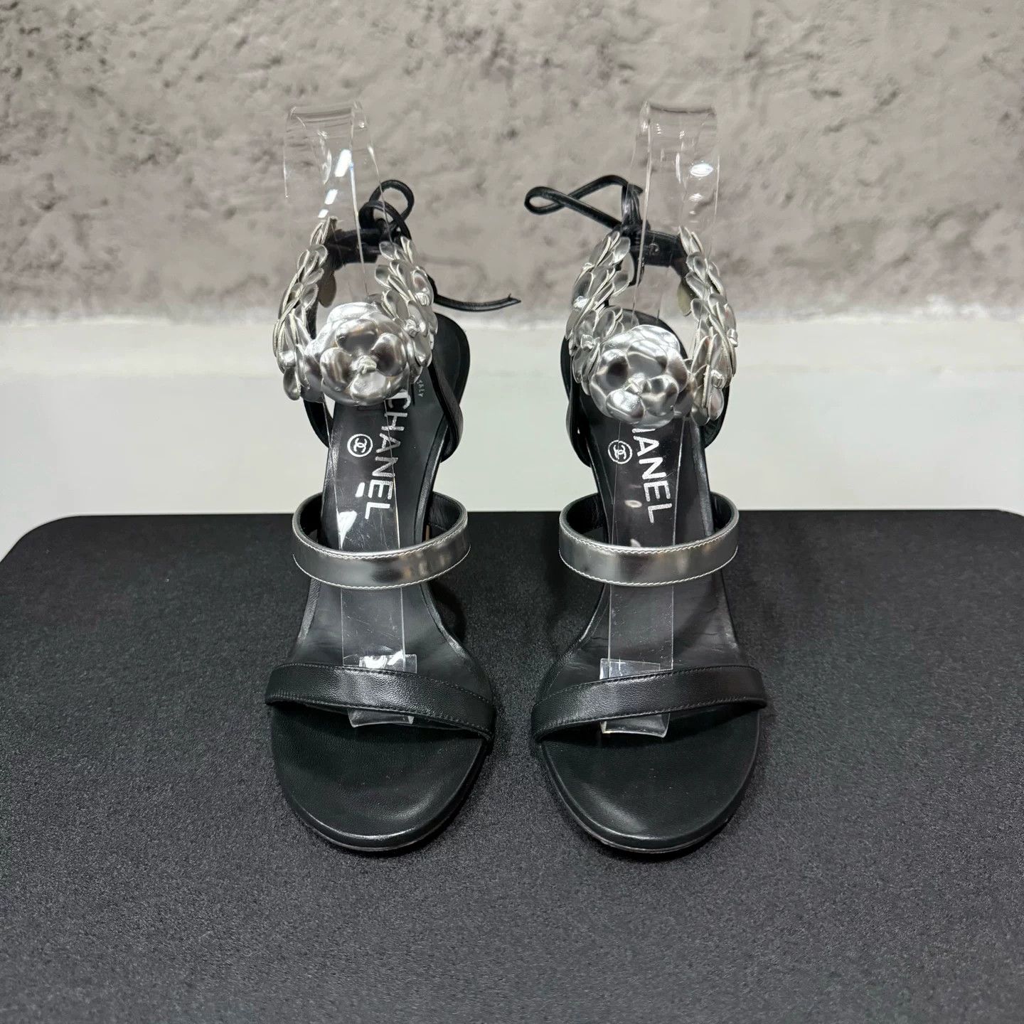 Chanel Chanel Silver Camellia Sandals Size 36.5 Size US 6.5 / IT 36.5 - 7 Thumbnail