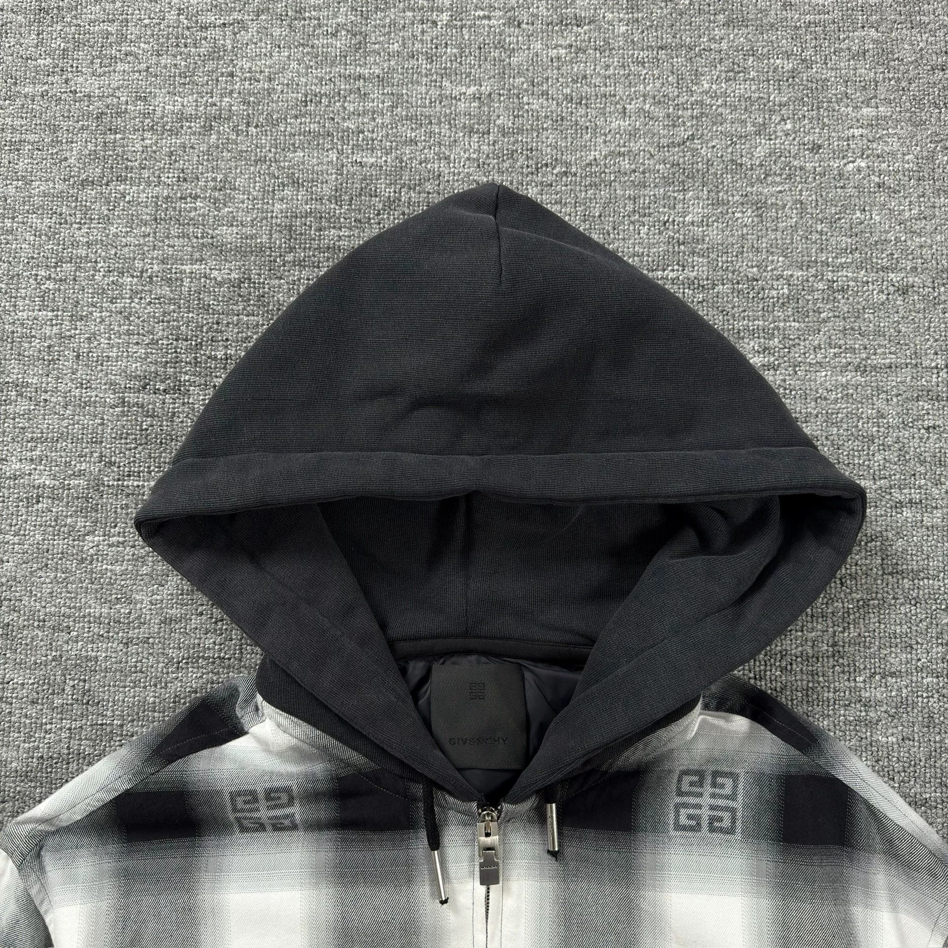 Givenchy Givenchy Plaid 4G Logo Zip-Up Hoodie Size S Size US S / EU 44-46 / 1 - 3 Thumbnail