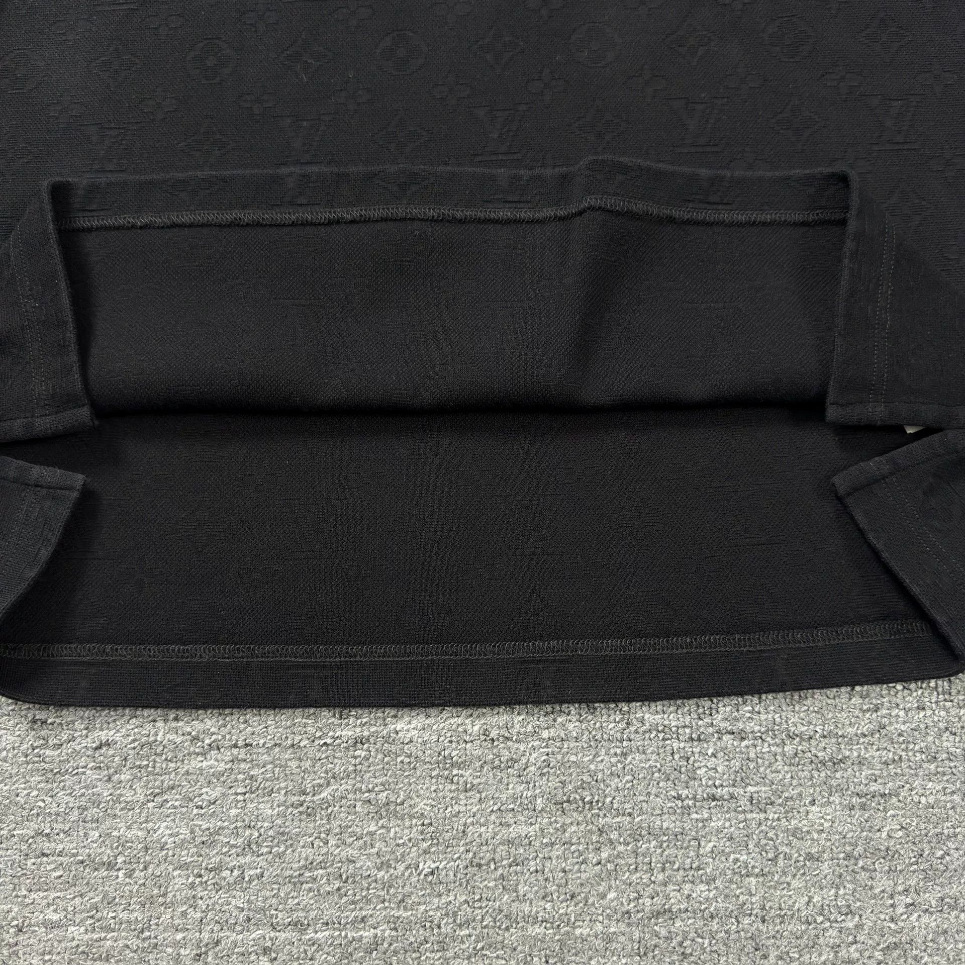 Louis Vuitton Louis Vuitton Monogram Pocket T-Shirt Size M Size US M / EU 48-50 / 2 - 4 Thumbnail