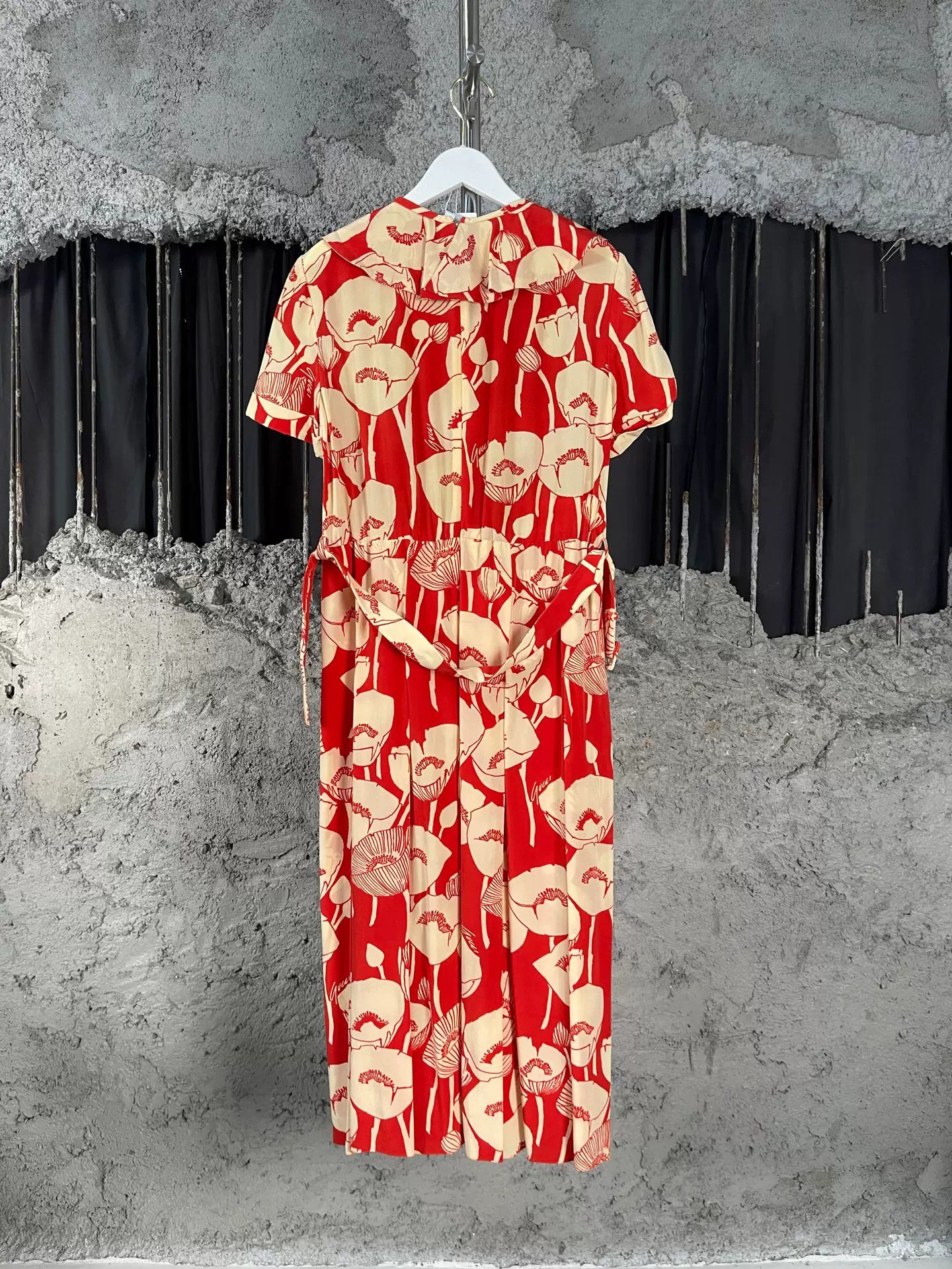 Gucci Gucci Floral Silk Midi Dress Size 38 Size XS / US 0-2 / IT 36-38 - 3 Thumbnail