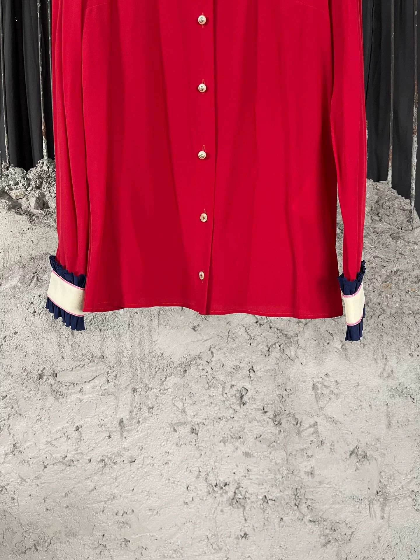 Gucci Gucci Ruffled Button Up Shirt Size 36 Size XS / US 0-2 / IT 36-38 - 5 Thumbnail