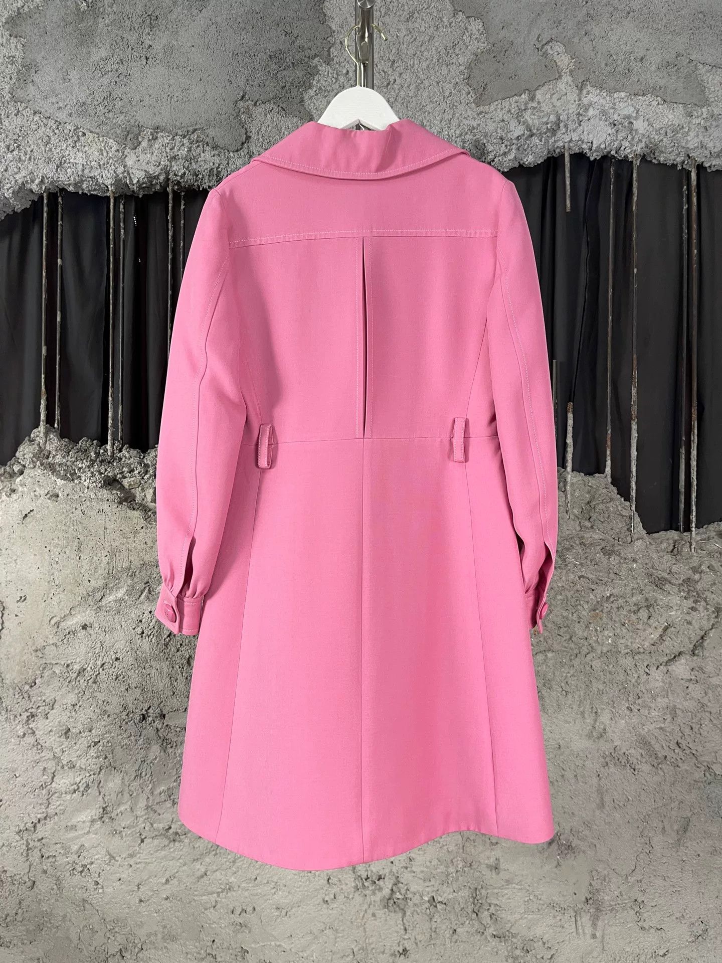 Gucci Gucci Pink Button Front Coat Size 36 Size XS / US 0-2 / IT 36-38 - 3 Thumbnail