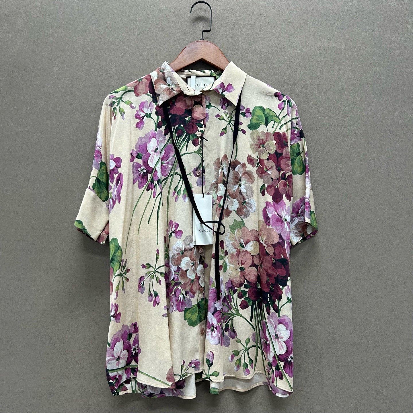Gucci Gucci Floral Silk Button Up IT 40 Size S / US 4 / IT 40 - 2 Thumbnail