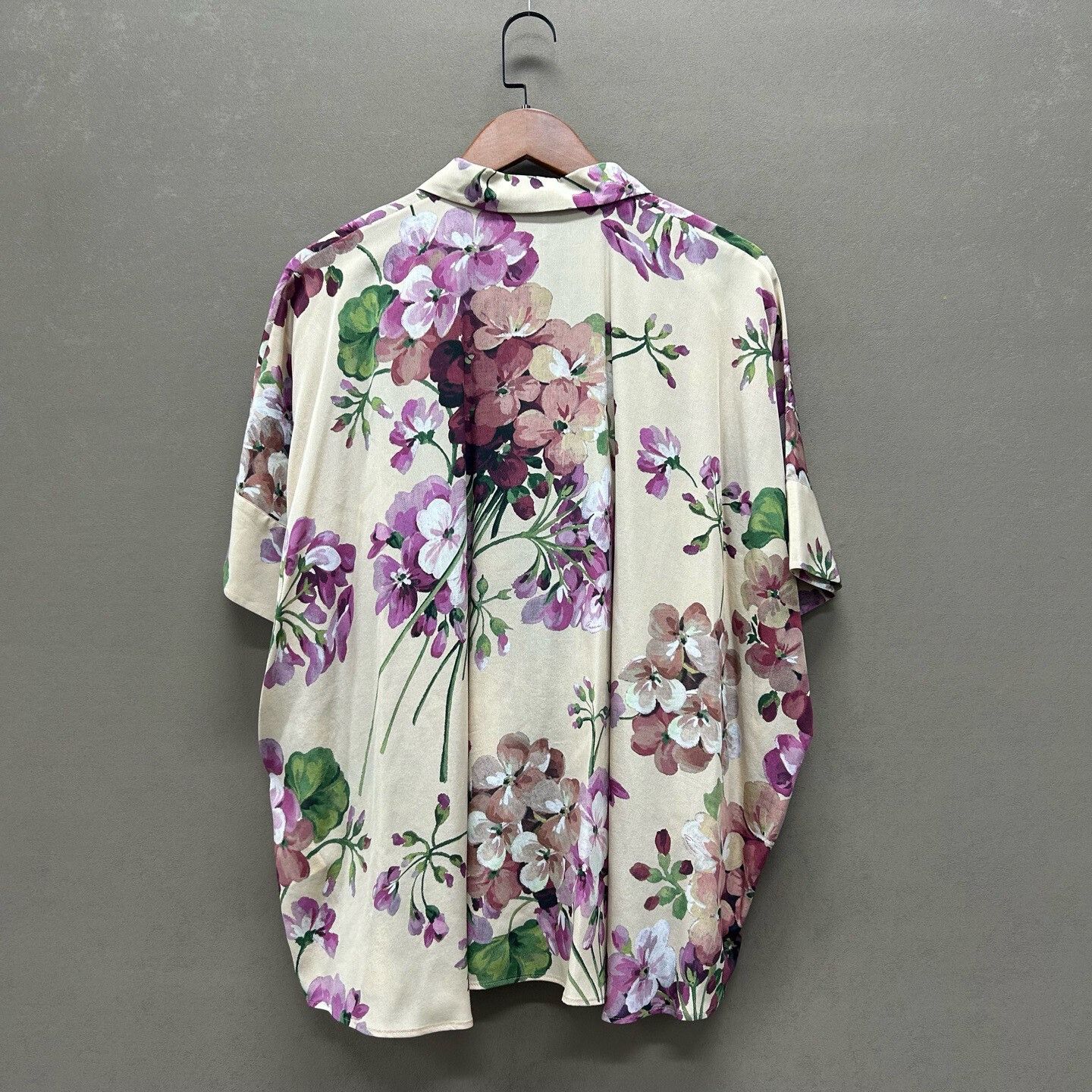 Gucci Gucci Floral Silk Button Up IT 40 Size S / US 4 / IT 40 - 3 Thumbnail