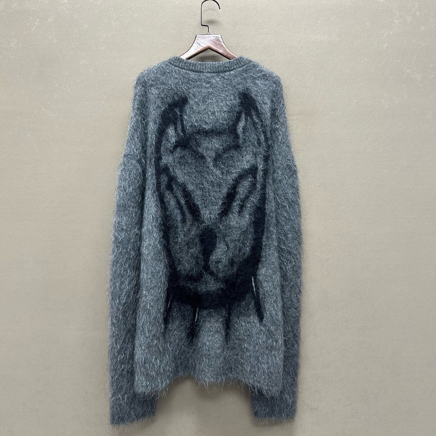 Givenchy Givenchy x Chito Mohair Graphic Sweater Size L Size US L / EU 52-54 / 3 - 3 Thumbnail
