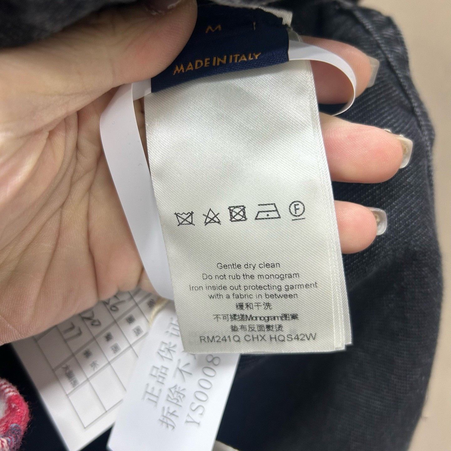 Louis Vuitton Louis Vuitton Embossed Monogram Denim Jacket Size M Size US M / EU 48-50 / 2 - 5 Thumbnail
