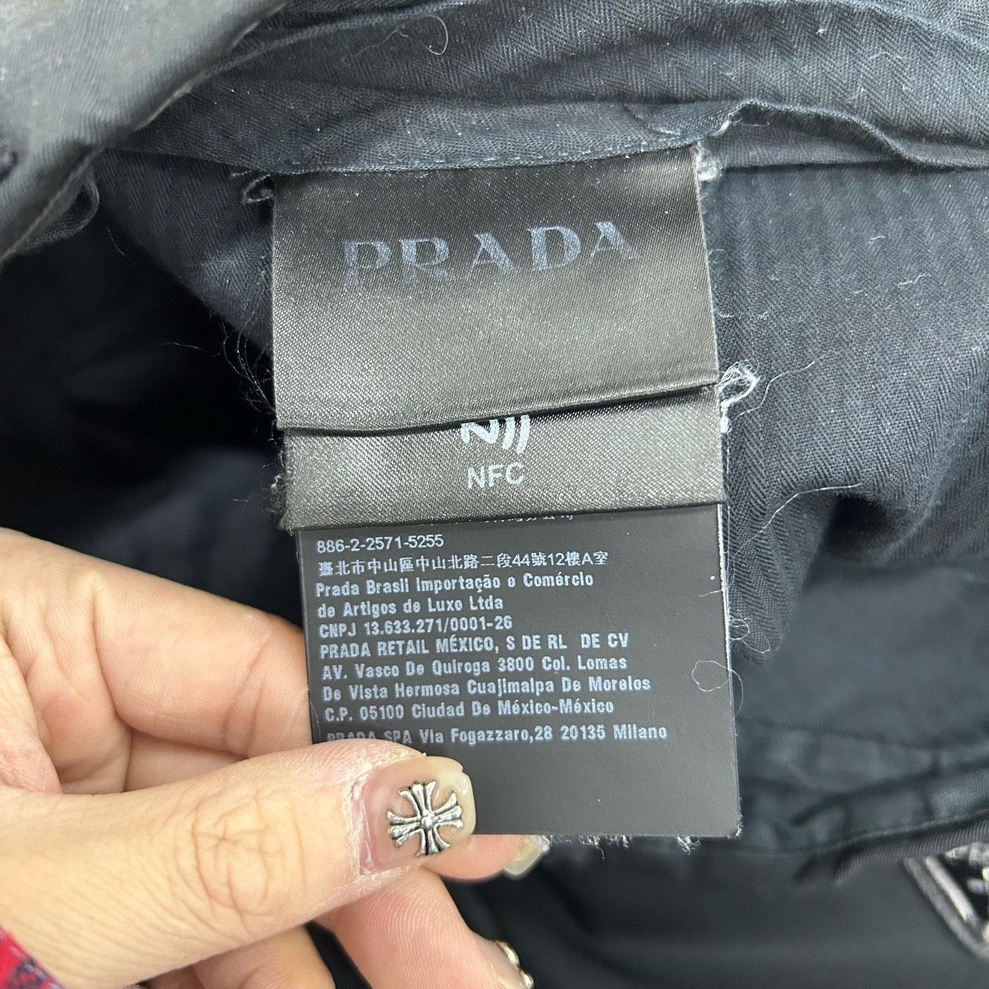 Prada Prada Logo Plaque Casual Pants Size 46 Size US 30 / EU 46 - 6 Thumbnail