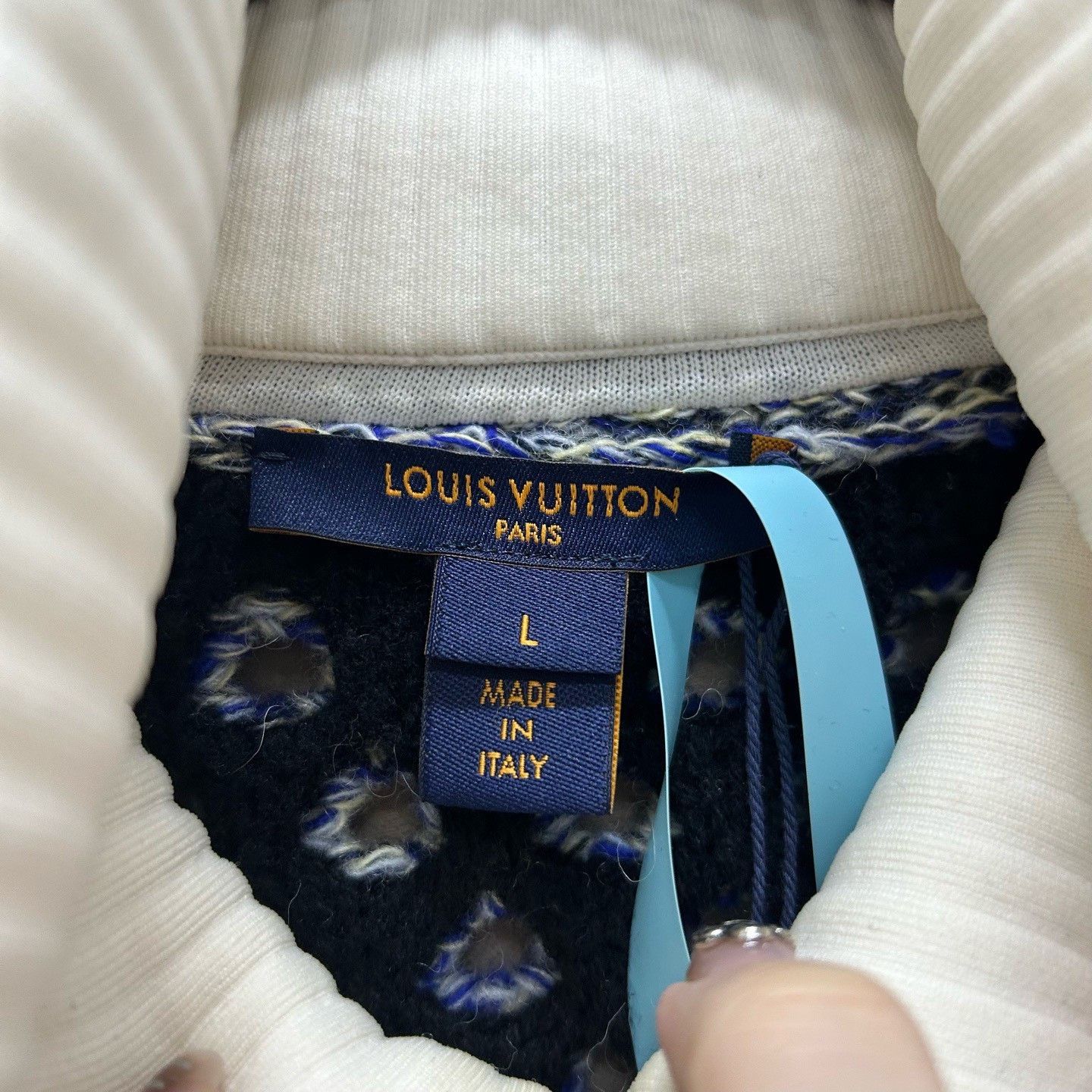 Louis Vuitton Louis Vuitton Mock Neck Knit Sweater Size L Size US L / EU 52-54 / 3 - 5 Thumbnail