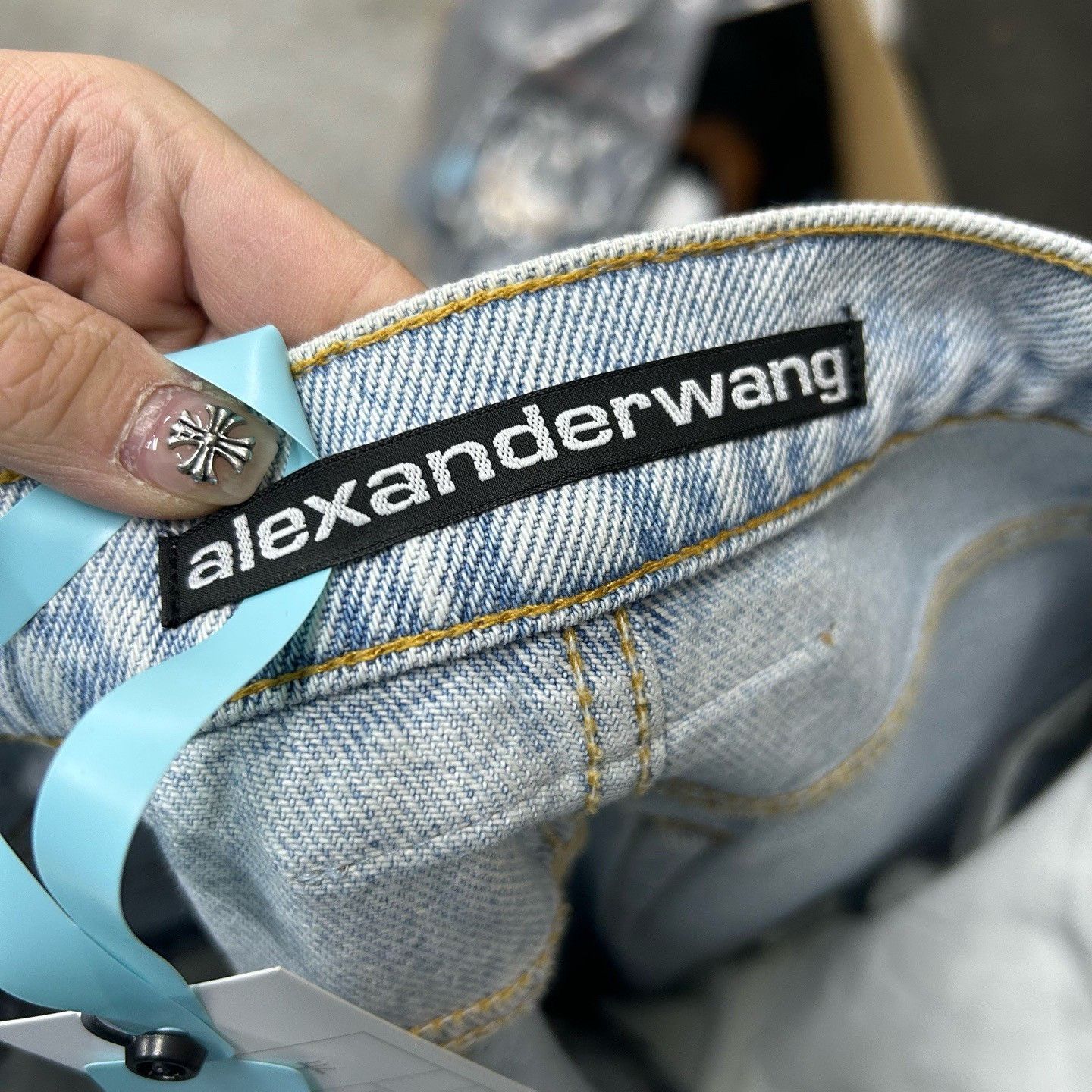 Alexander Wang Alexander Wang Zip Back Jeans Size 24 Size 24" / US 00 / IT 34 - 5 Thumbnail