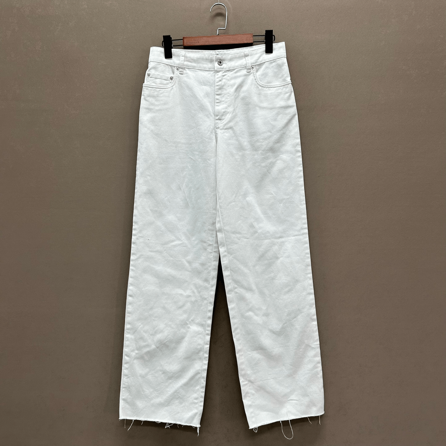 Miu Miu Miu Miu Logo Embroidery Jeans Size 26 Size 26" / US 2 / IT 38 - 2 Thumbnail