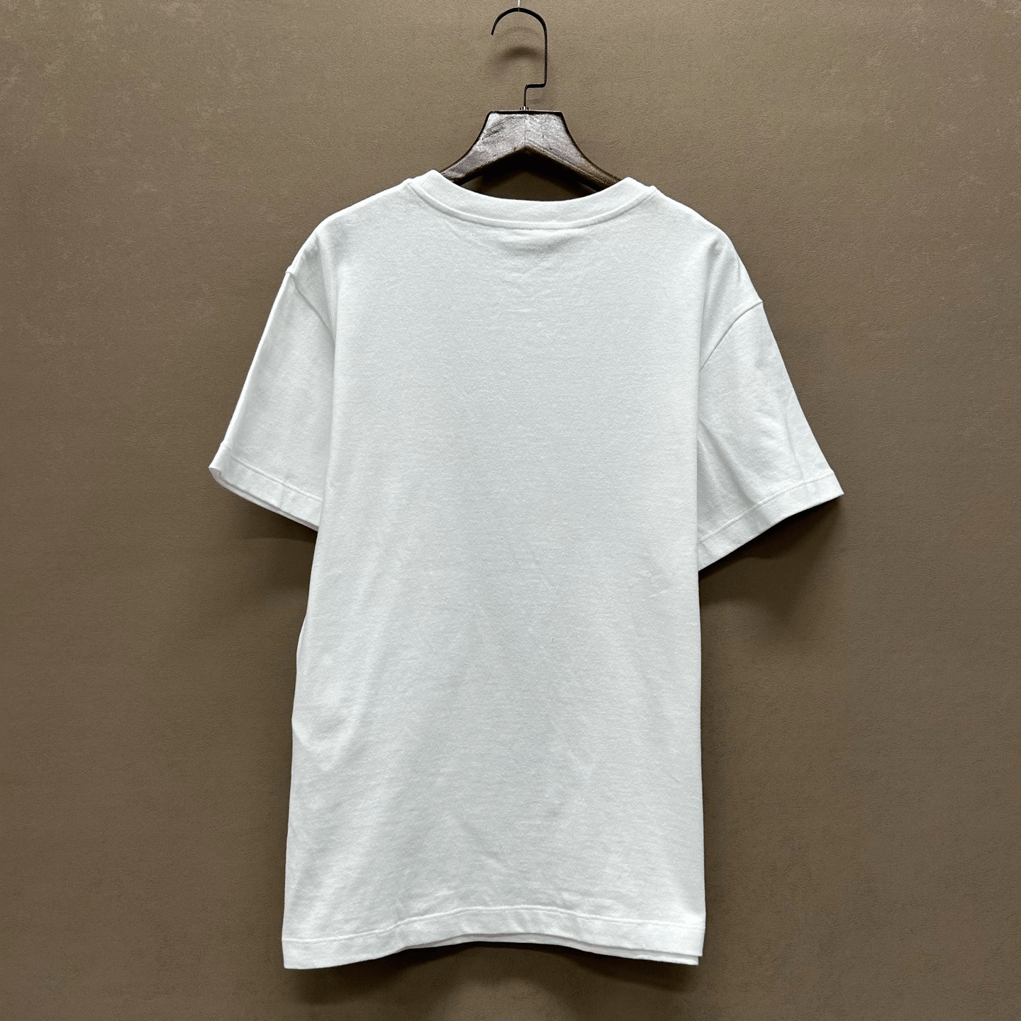 Louis Vuitton Louis Vuitton Dragon Embroidered T-Shirt Size M Size US M / EU 48-50 / 2 - 3 Thumbnail