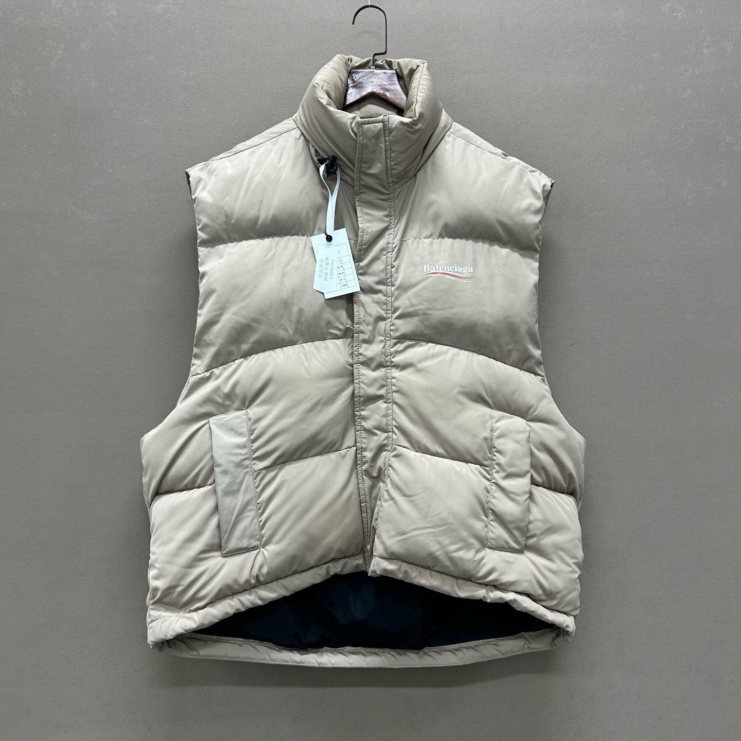 Balenciaga Balenciaga Logo Puffer Vest Size 34 Size XS / US 0-2 / IT 36-38 - 2 Thumbnail