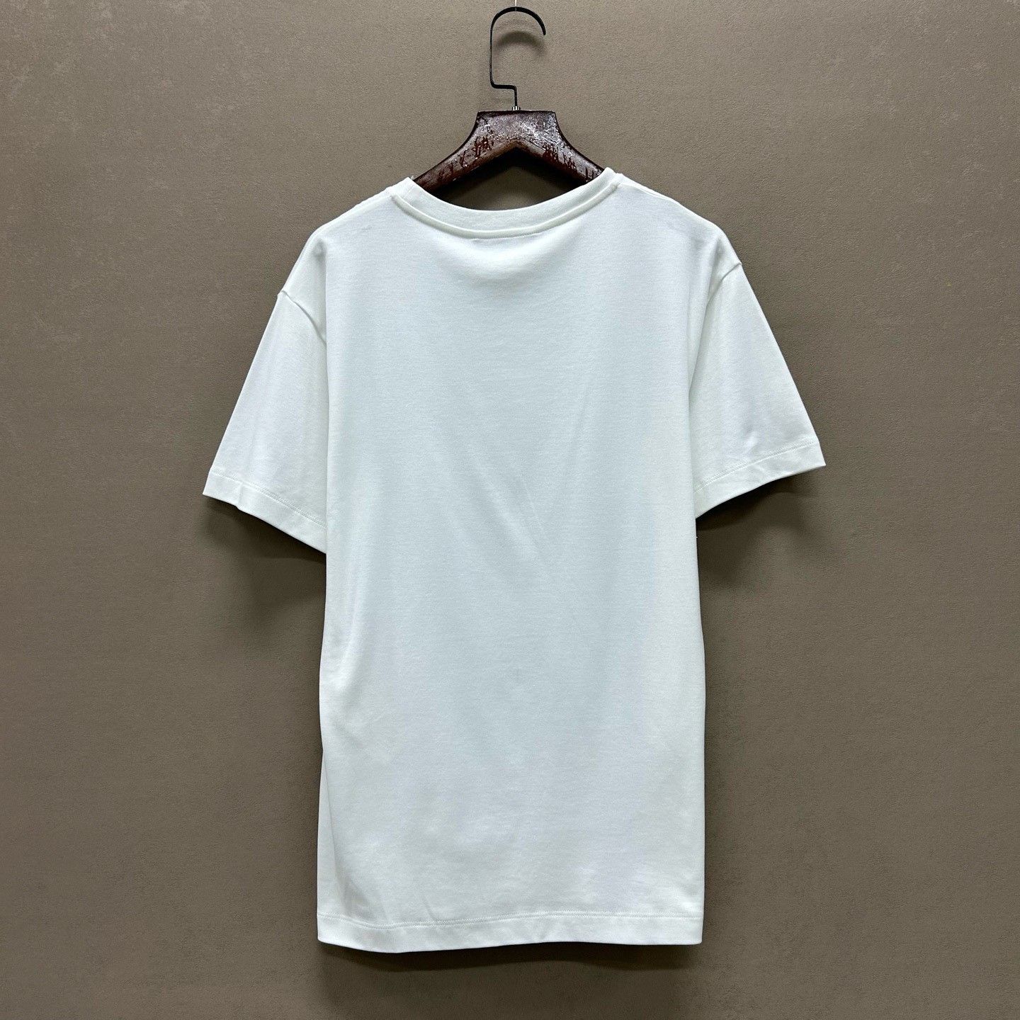 Louis Vuitton Louis Vuitton Chain Detail T-Shirt Size S Size S / US 4 / IT 40 - 3 Thumbnail