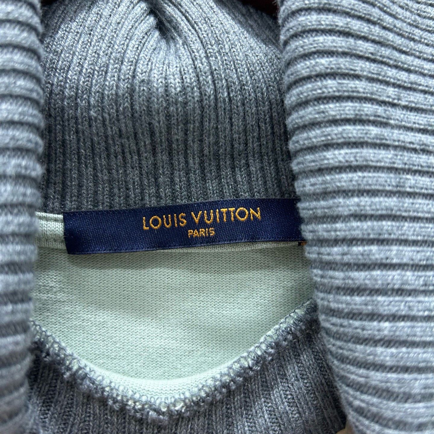 Louis Vuitton Louis Vuitton I Have A Dream Long Sleeve Tee Size S Size US S / EU 44-46 / 1 - 4 Thumbnail