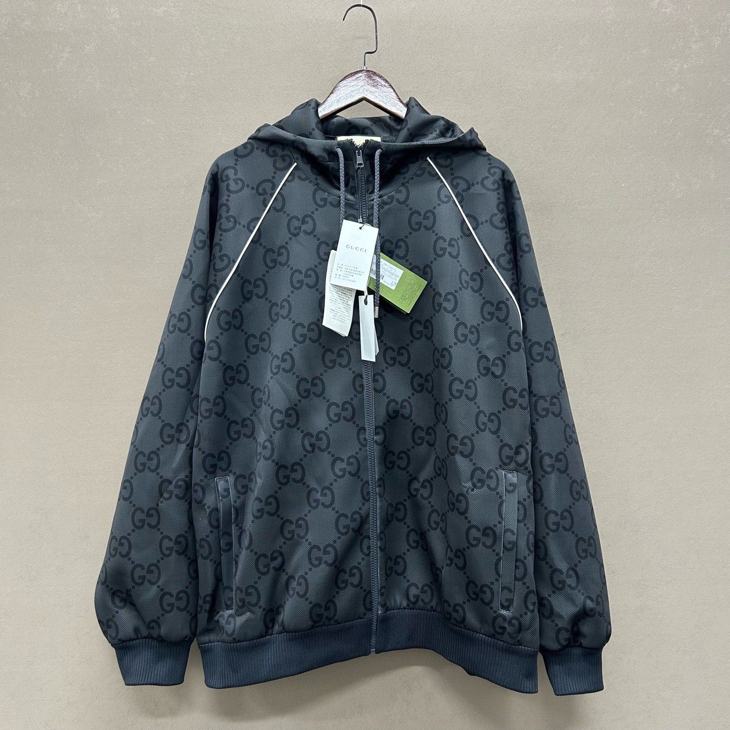 Gucci Gucci Logo Print Zip-Up Hoodie Jacket Size XXL Size US XXL / EU 58 / 5 - 2 Thumbnail