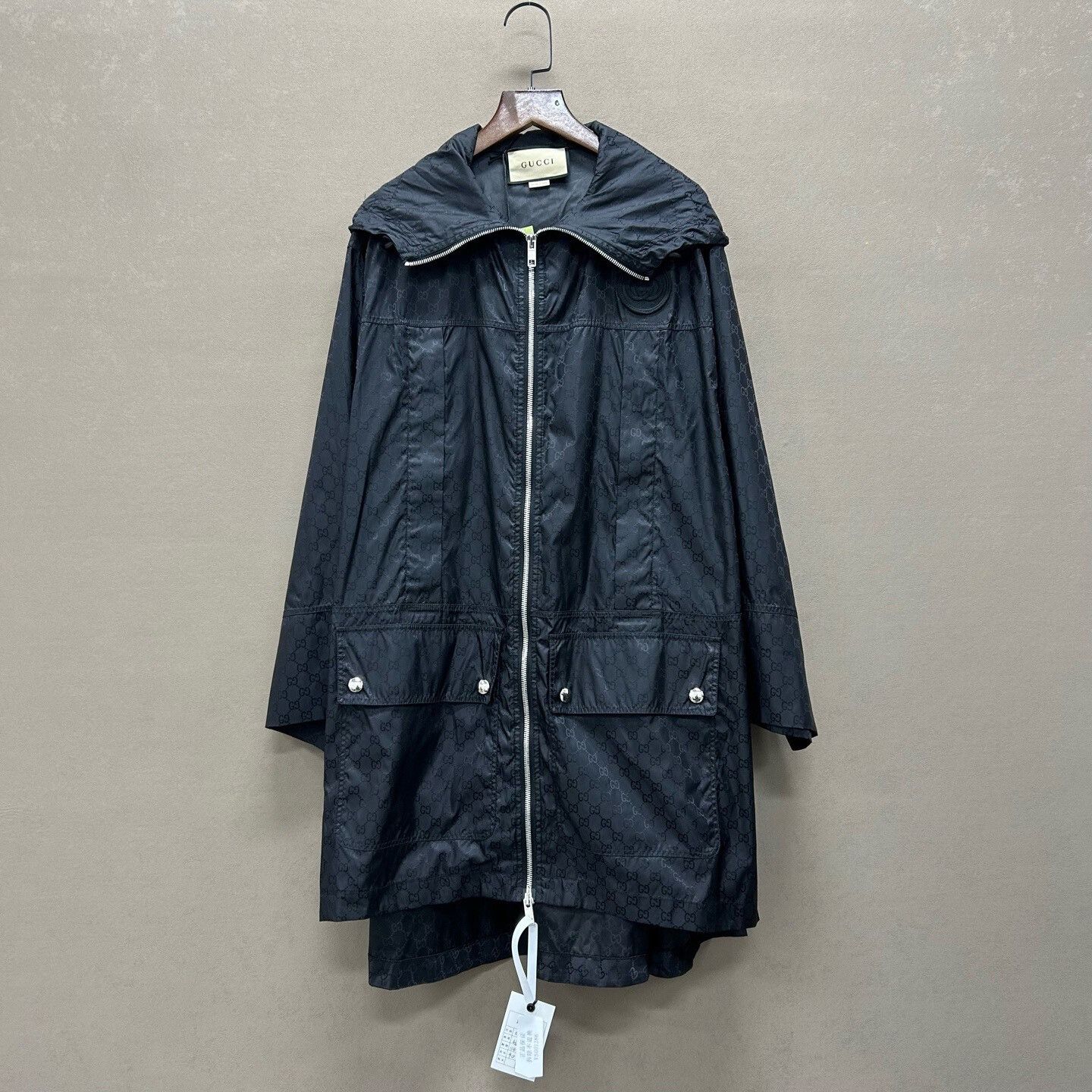 Gucci Gucci Black Logo Hooded Jacket Size 36 Size XS / US 0-2 / IT 36-38 - 2 Thumbnail