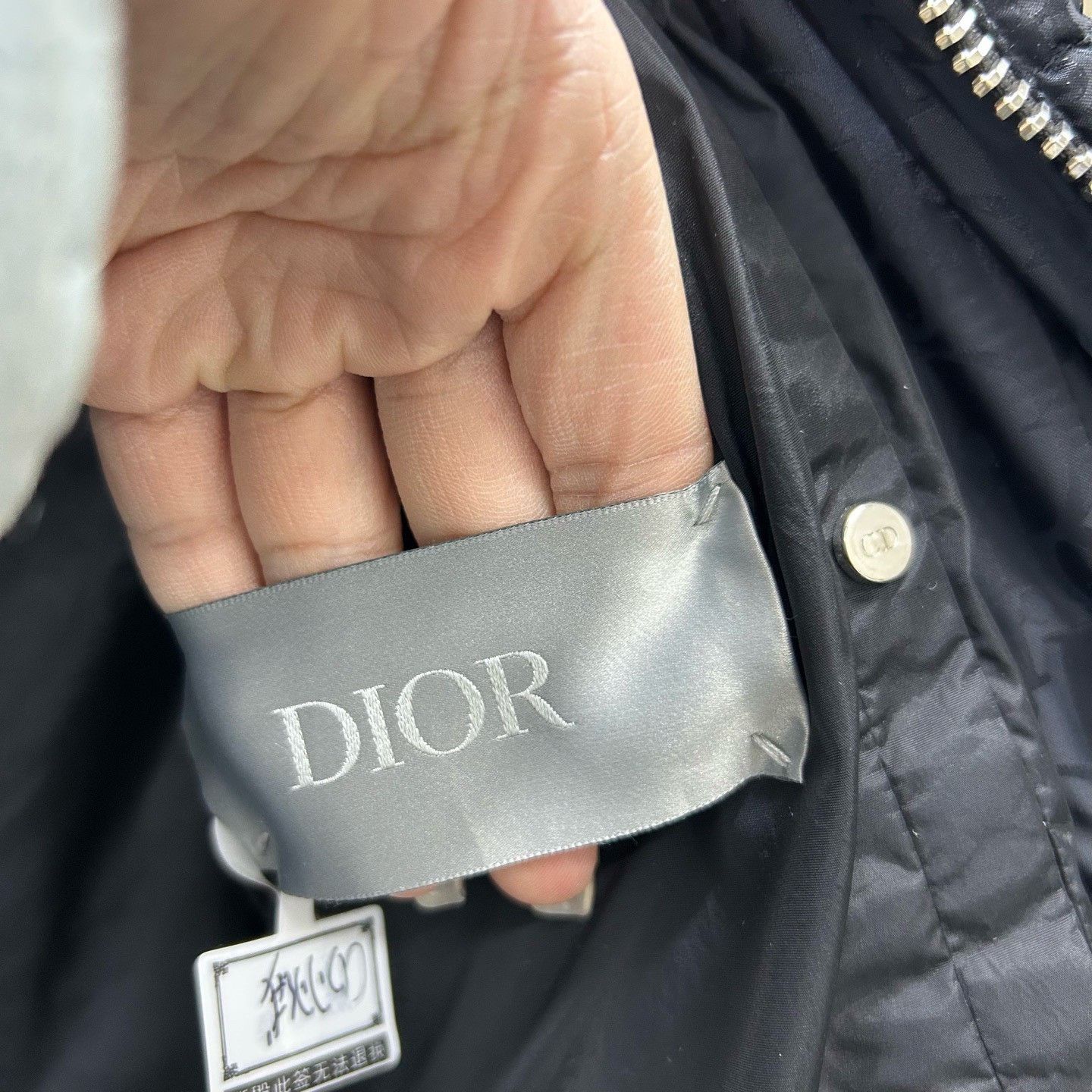 Dior Dior Oblique Puffer Jacket Size M Size US M / EU 48-50 / 2 - 4 Thumbnail