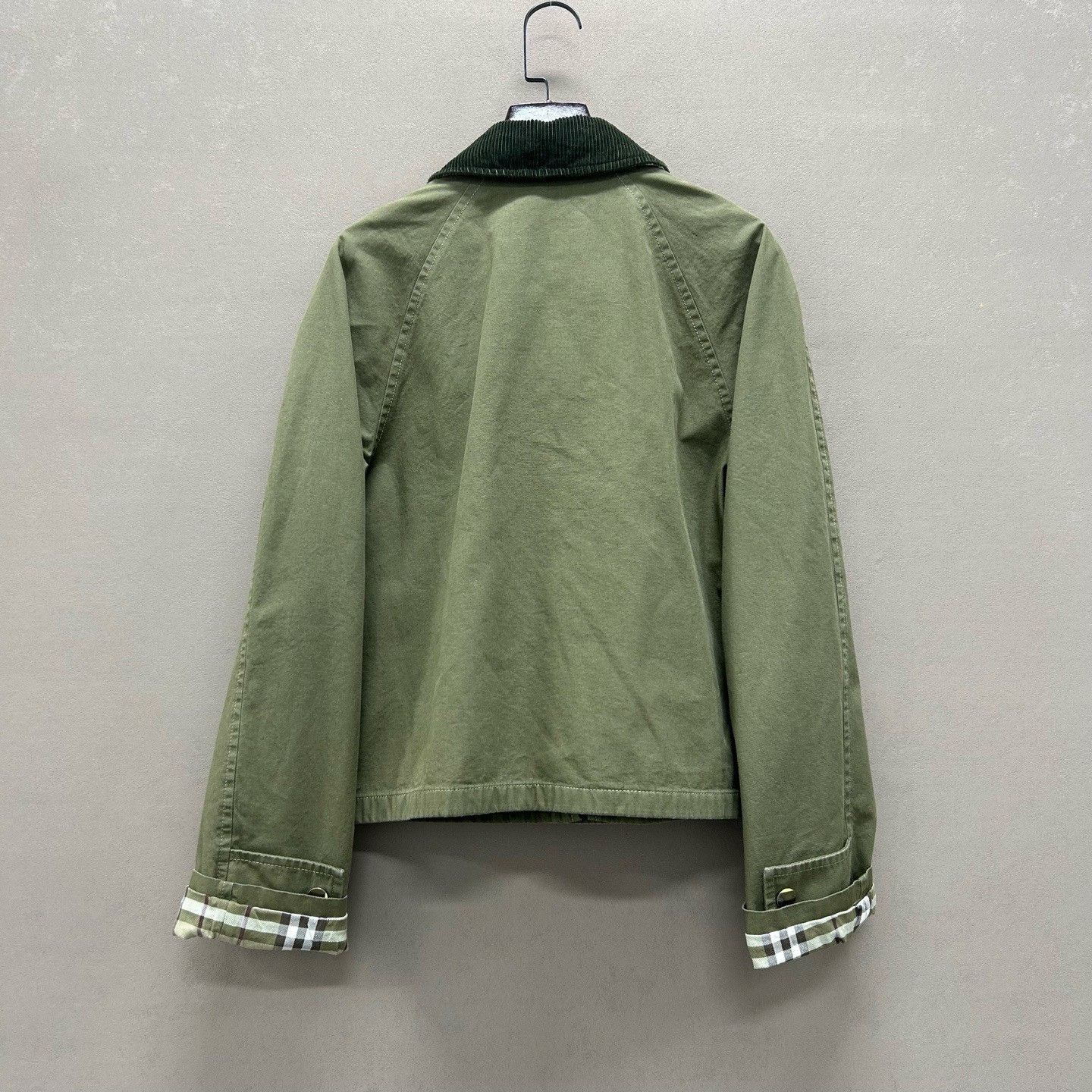 Burberry Burberry Green Corduroy Collar Field Jacket Size S Size US S / EU 44-46 / 1 - 3 Thumbnail