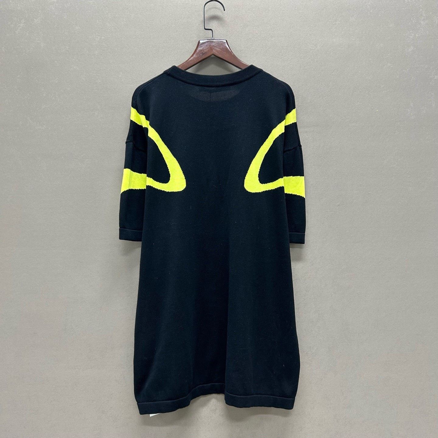Louis Vuitton Louis Vuitton Yellow Graphic Knit Sweater Size M Size US M / EU 48-50 / 2 - 3 Thumbnail