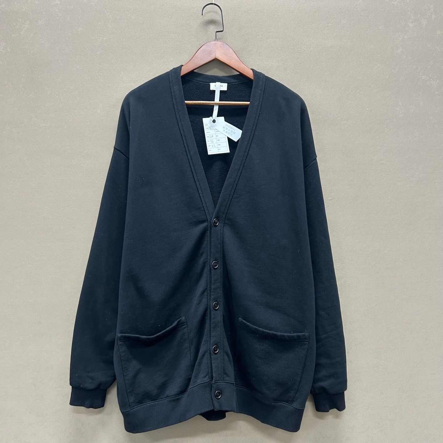 Celine Celine Logo Back Cardigan Size M Size US M / EU 48-50 / 2 - 2 Thumbnail