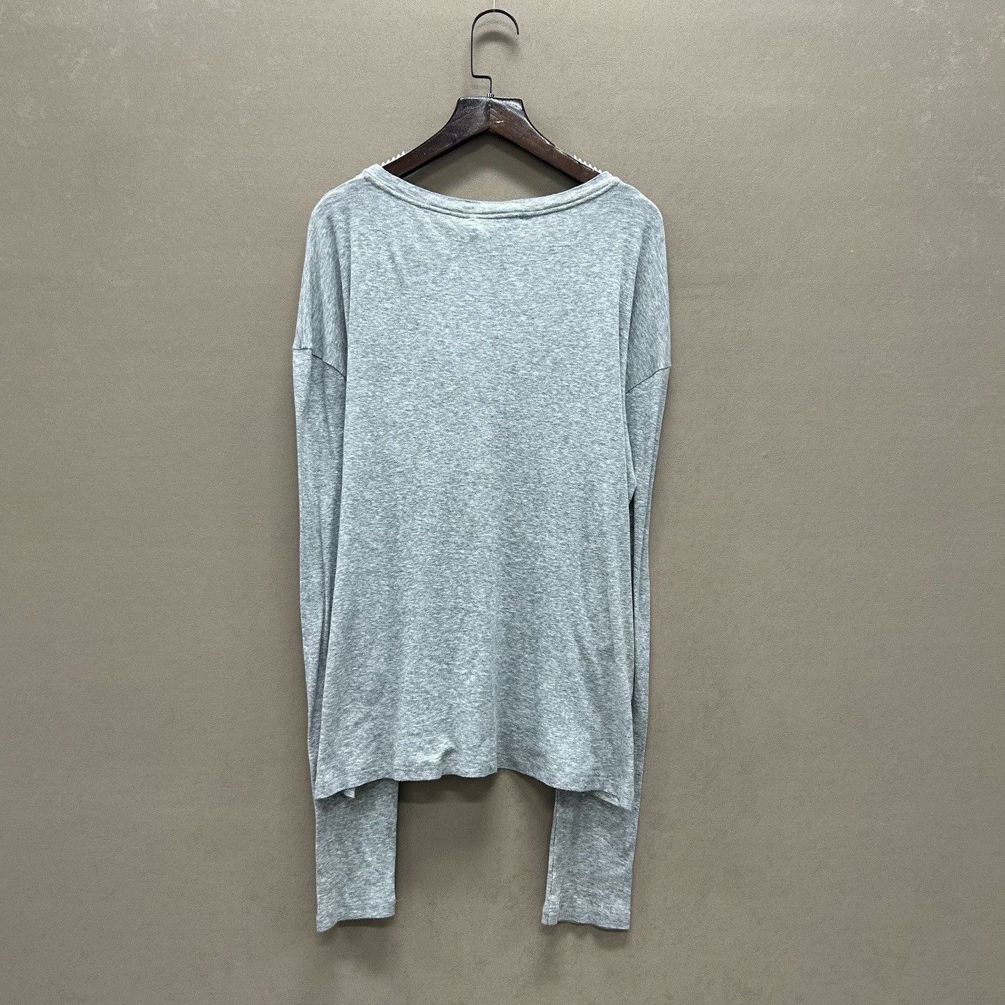 Miu Miu Miu Miu Logo Long Sleeve T-Shirt Size S Size S / US 4 / IT 40 - 3 Thumbnail