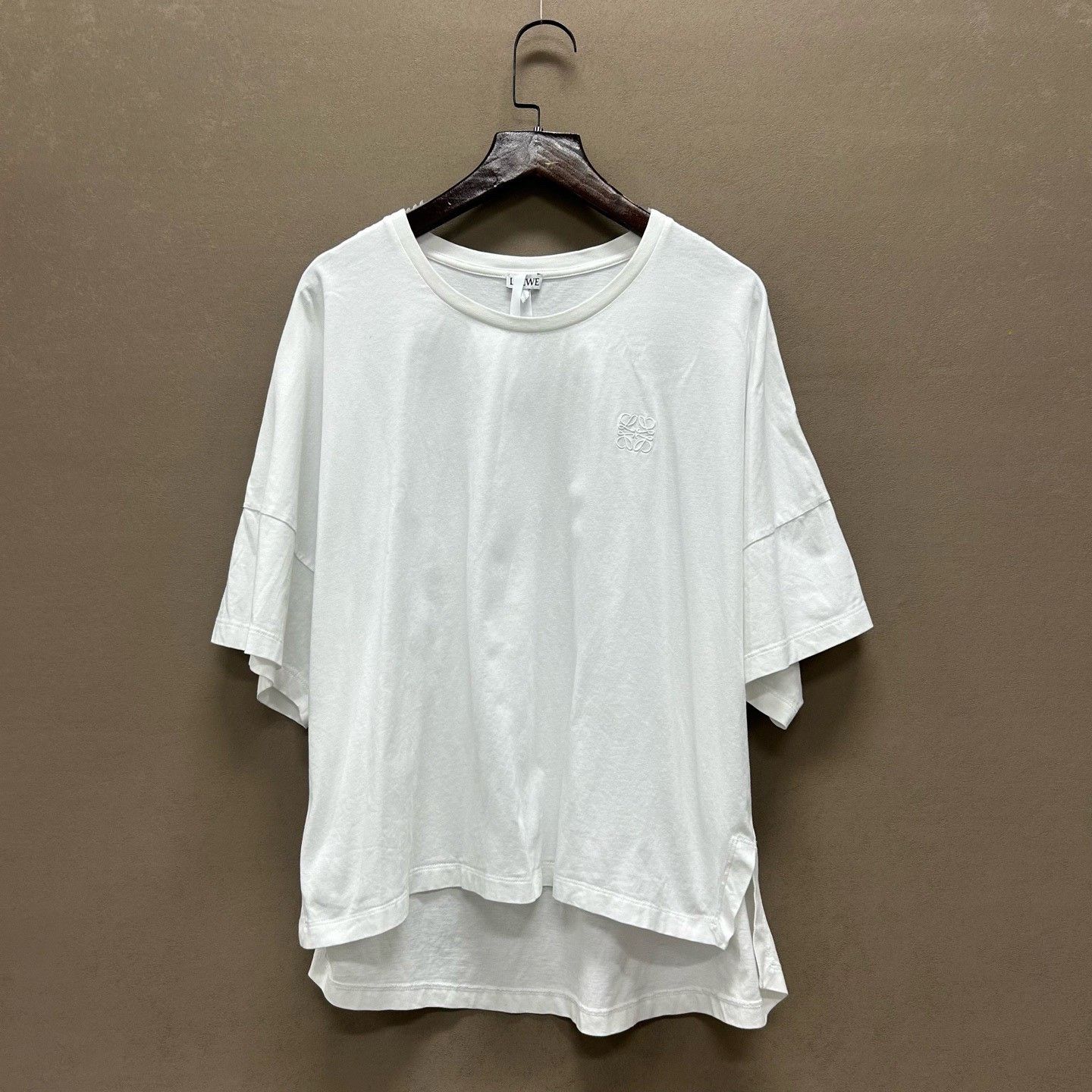 Loewe Loewe Anagram Logo Embroidered T-Shirt Size S Size US S / EU 44-46 / 1 - 2 Thumbnail