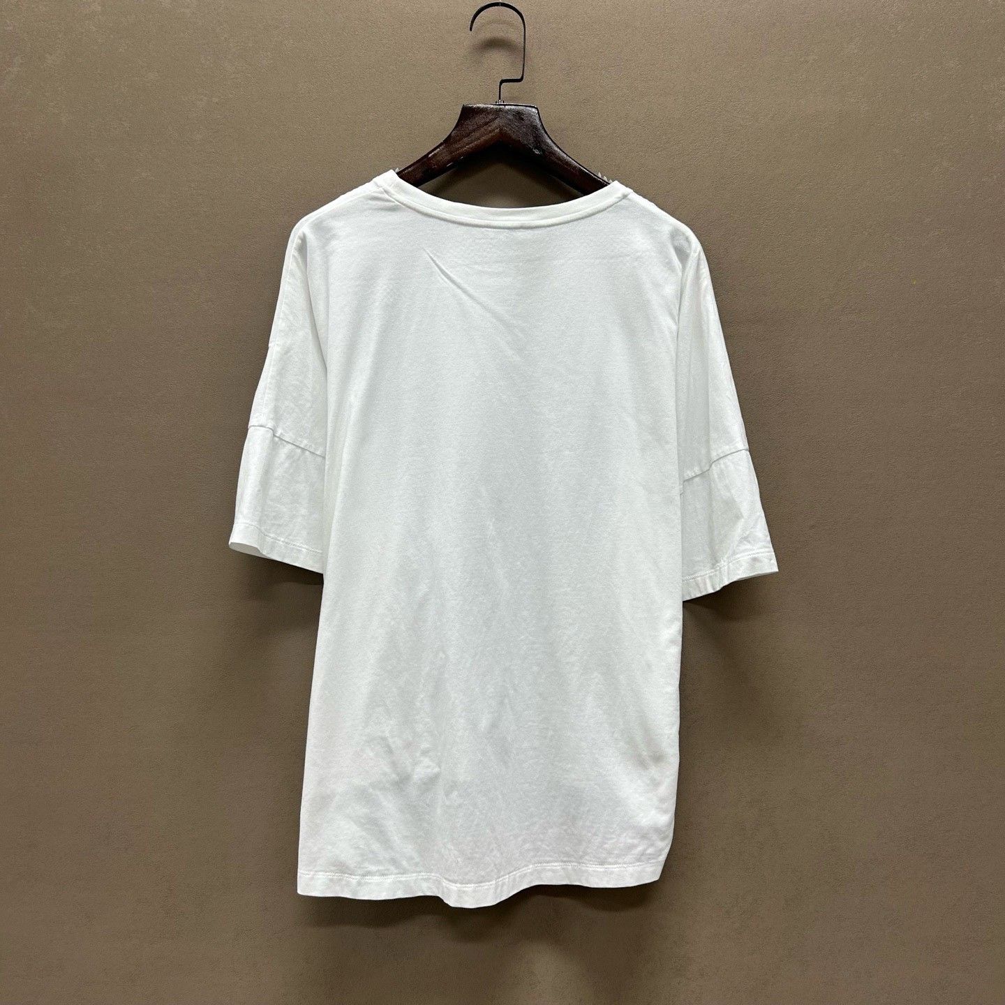 Loewe Loewe Anagram Logo Embroidered T-Shirt Size S Size US S / EU 44-46 / 1 - 3 Thumbnail
