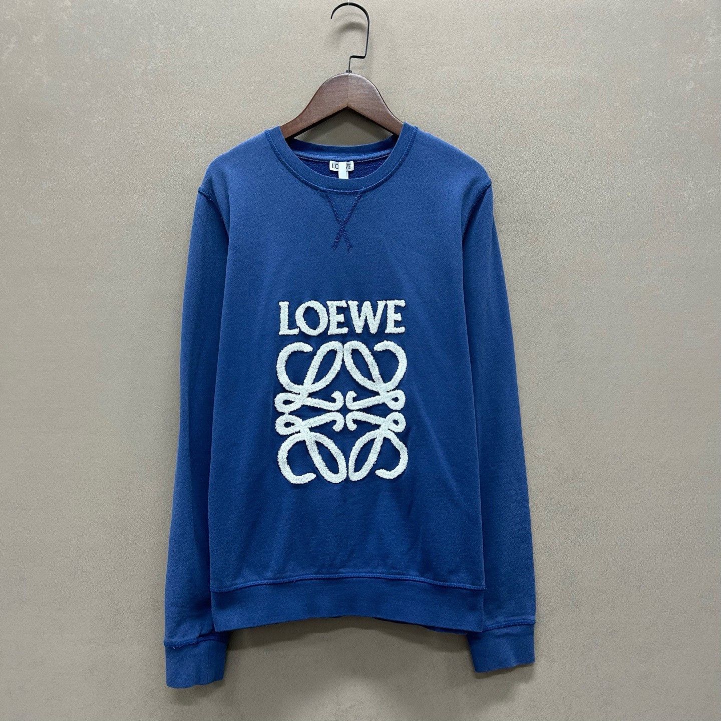 Loewe Loewe Anagram Logo Sweatshirt Size S Size US S / EU 44-46 / 1 - 2 Thumbnail