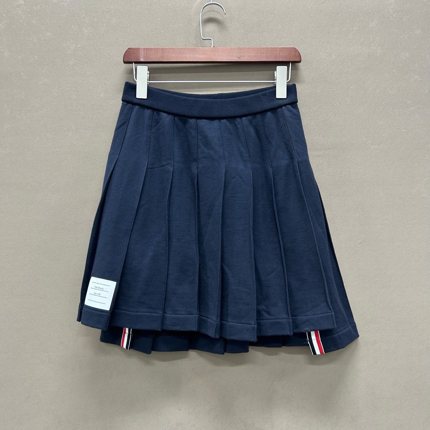 Thom Browne Thom Browne Pleated Mini Skirt Size 40 Size 27" / US 4 / IT 40 - 2 Thumbnail