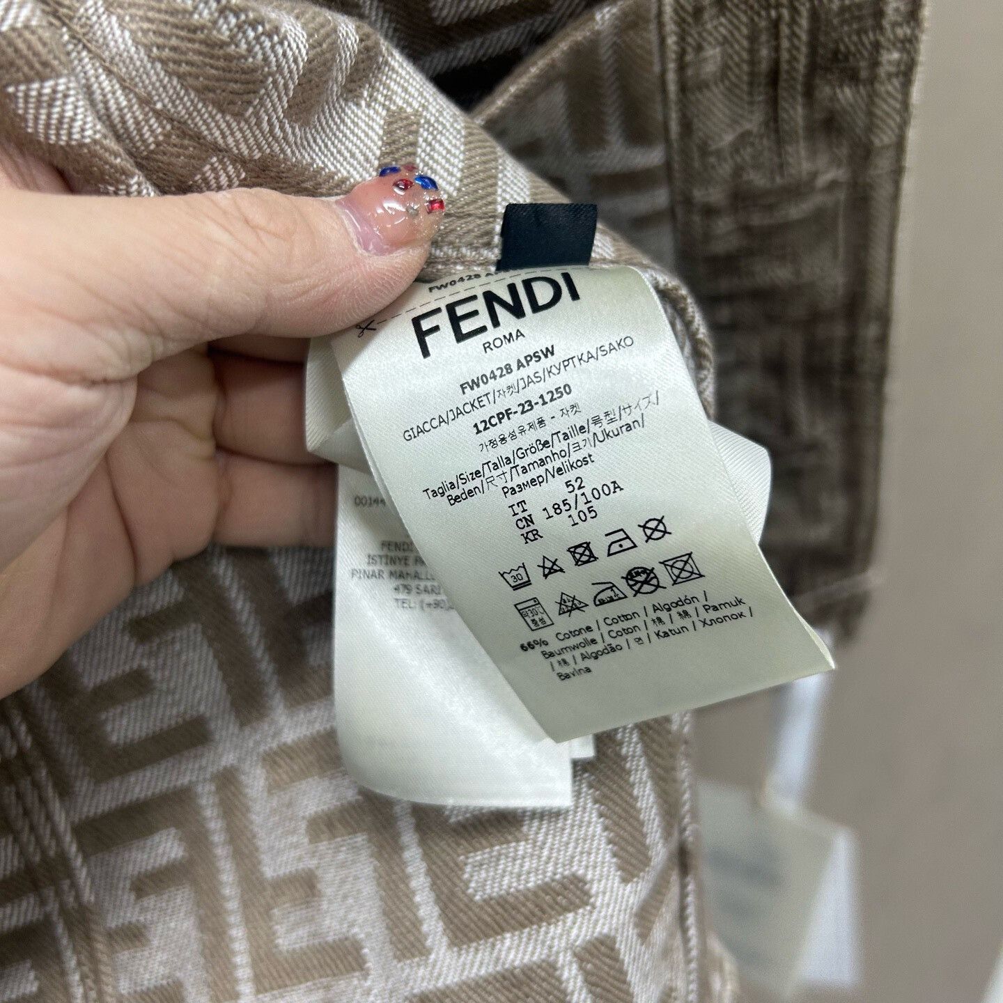 Fendi Fendi Logo Denim Jacket Size 52 Size US L / EU 52-54 / 3 - 6 Thumbnail