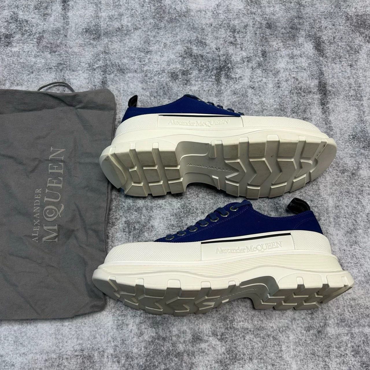 Alexander McQueen Alexander McQueen Blue Canvas Sneakers US 8 Size US 8 / EU 41 - 3 Thumbnail