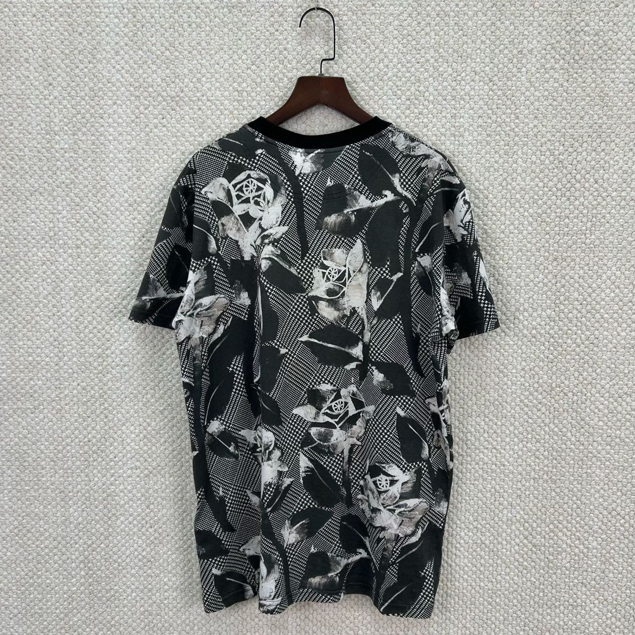 Dior Dior Rose Print T-Shirt Size S Size US S / EU 44-46 / 1 - 3 Thumbnail