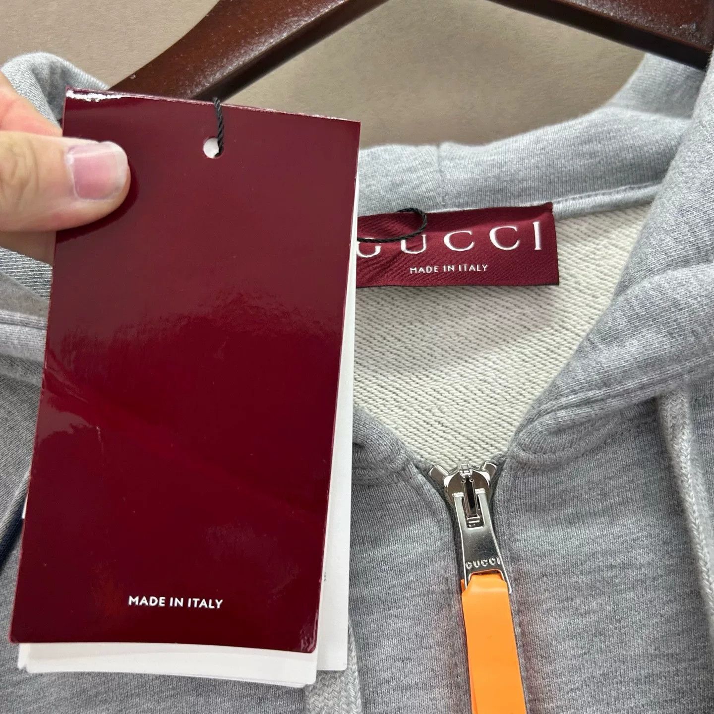 Gucci Gucci Logo Patch Zip-Up Hoodie Size M Size US M / EU 48-50 / 2 - 5 Thumbnail