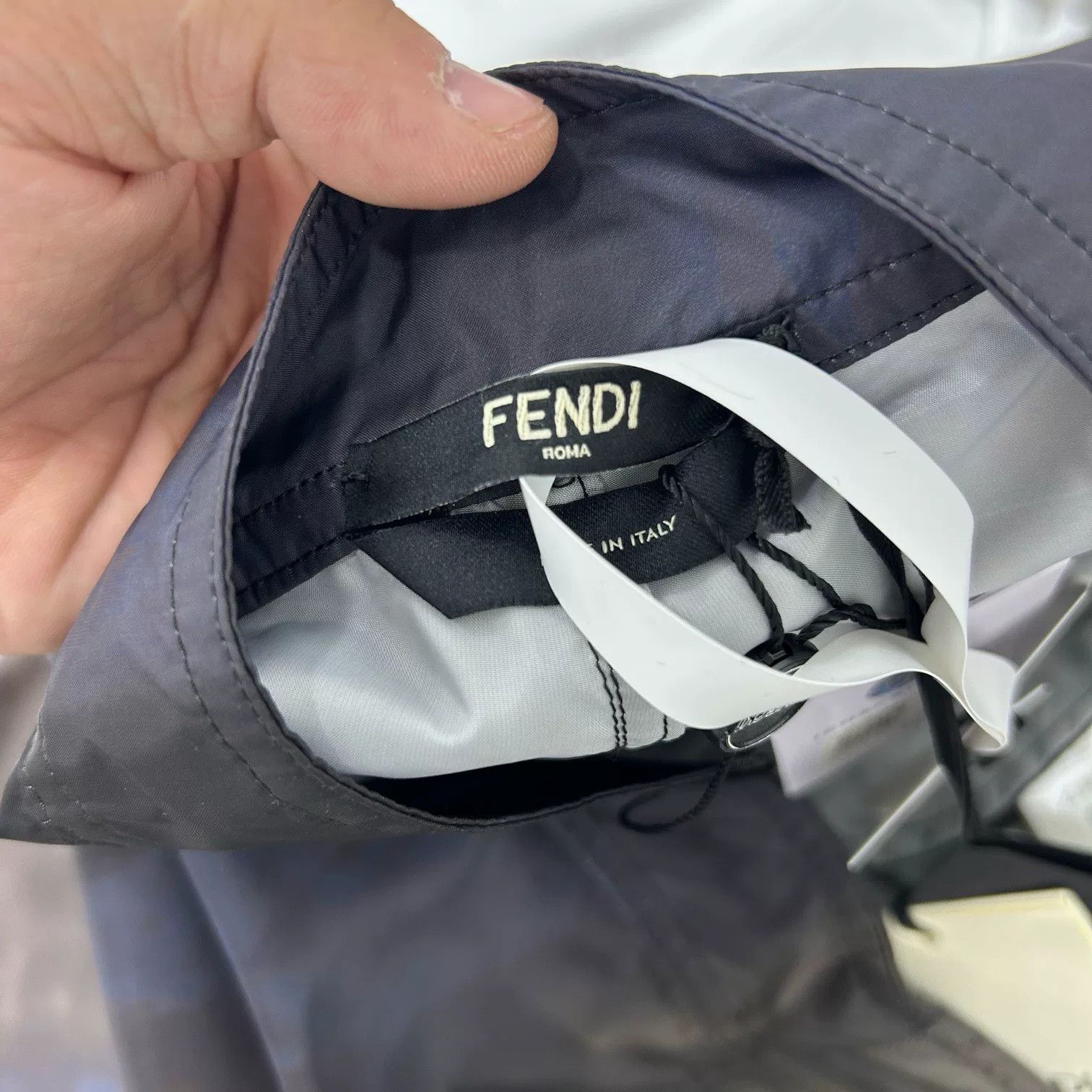 Fendi Fendi Abstract Logo Swim Shorts Size 50 Size US 34 / EU 50 - 4 Thumbnail