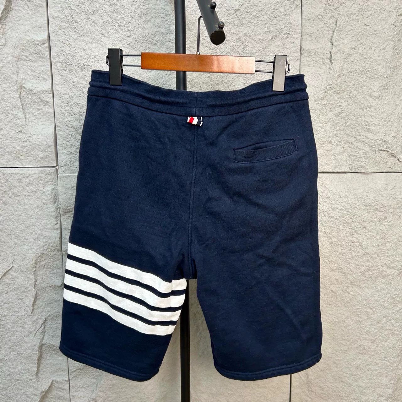 Thom Browne Thom Browne Four-Bar Jersey Shorts Size 2 Size US 32 / EU 48 - 3 Thumbnail