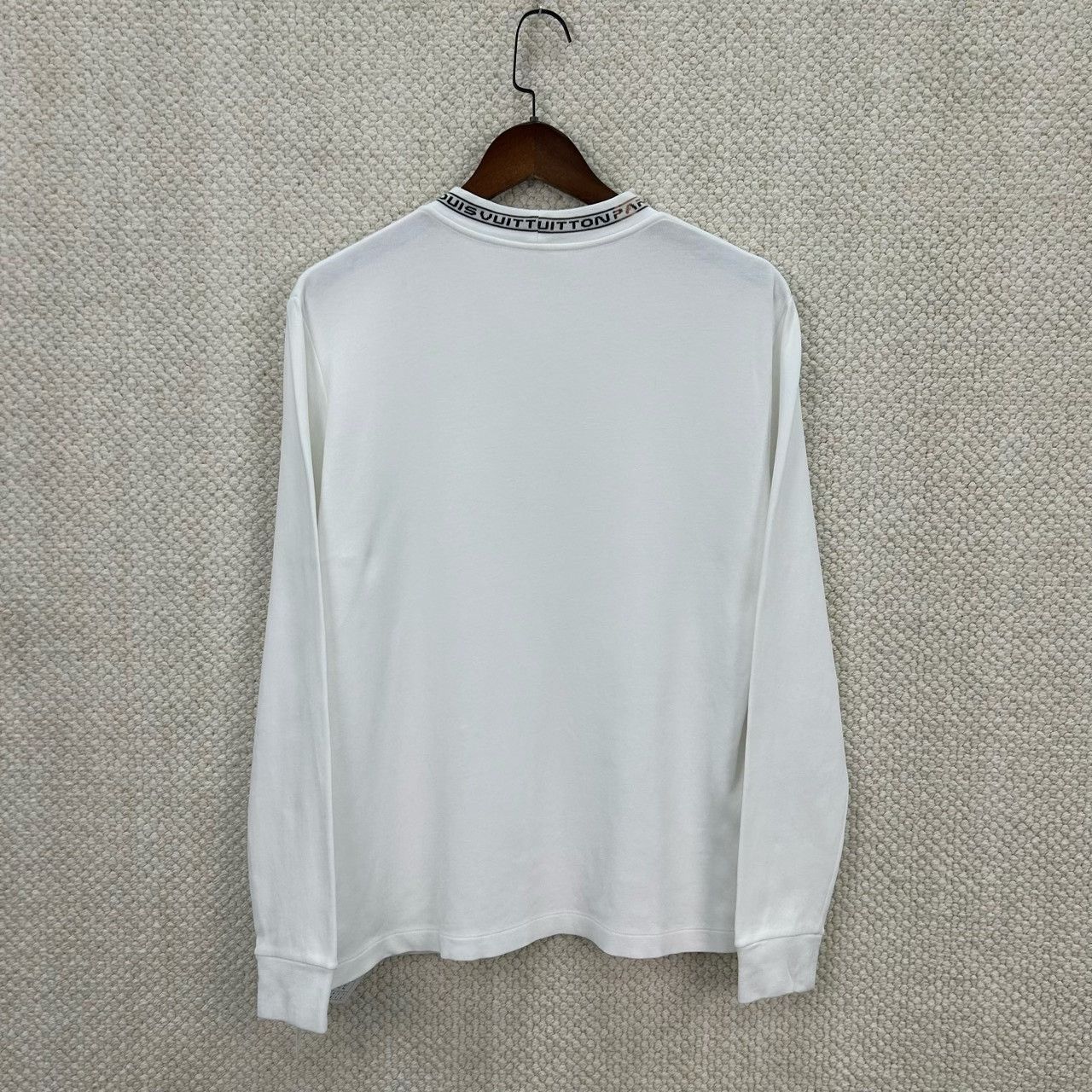 Louis Vuitton Louis Vuitton Logo Collar Long Sleeve T-Shirt Size S Size US S / EU 44-46 / 1 - 3 Thumbnail