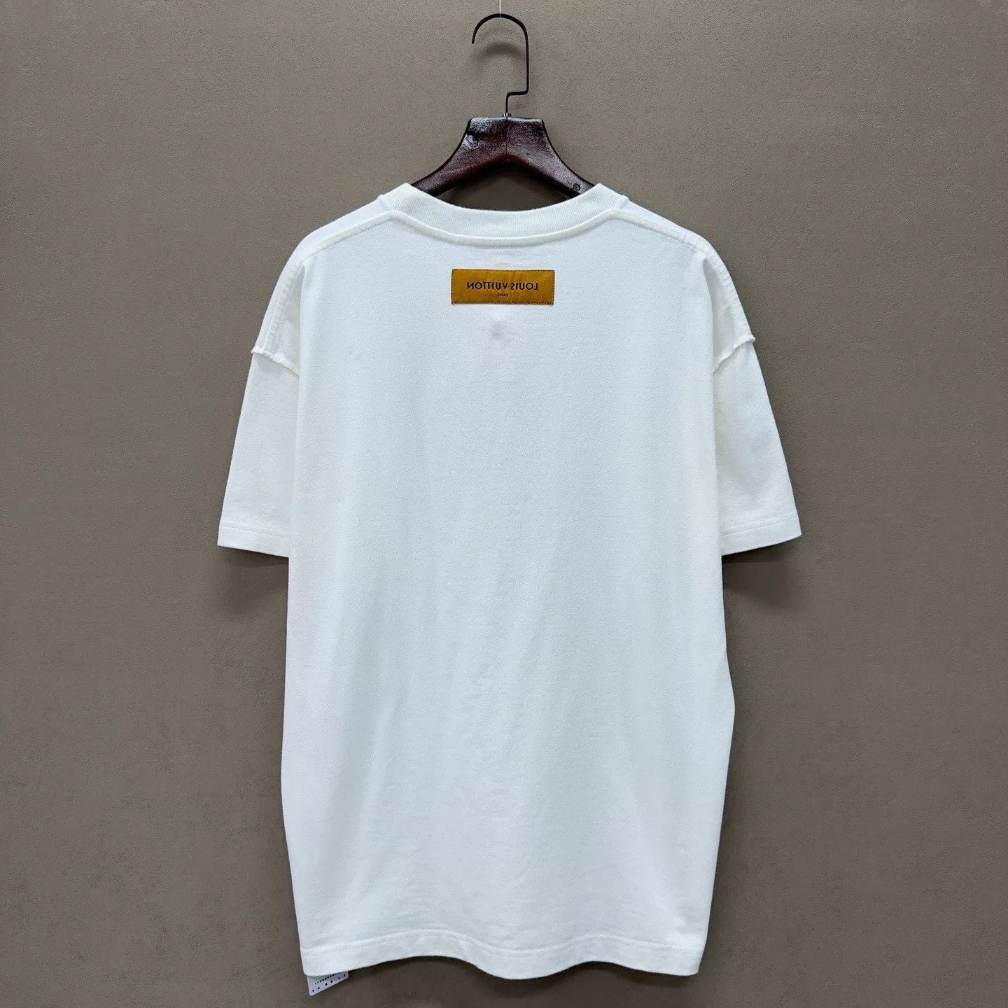 Louis Vuitton Louis Vuitton Rainbow Graphic T-Shirt Size XS Size US XS / EU 42 / 0 - 5 Thumbnail