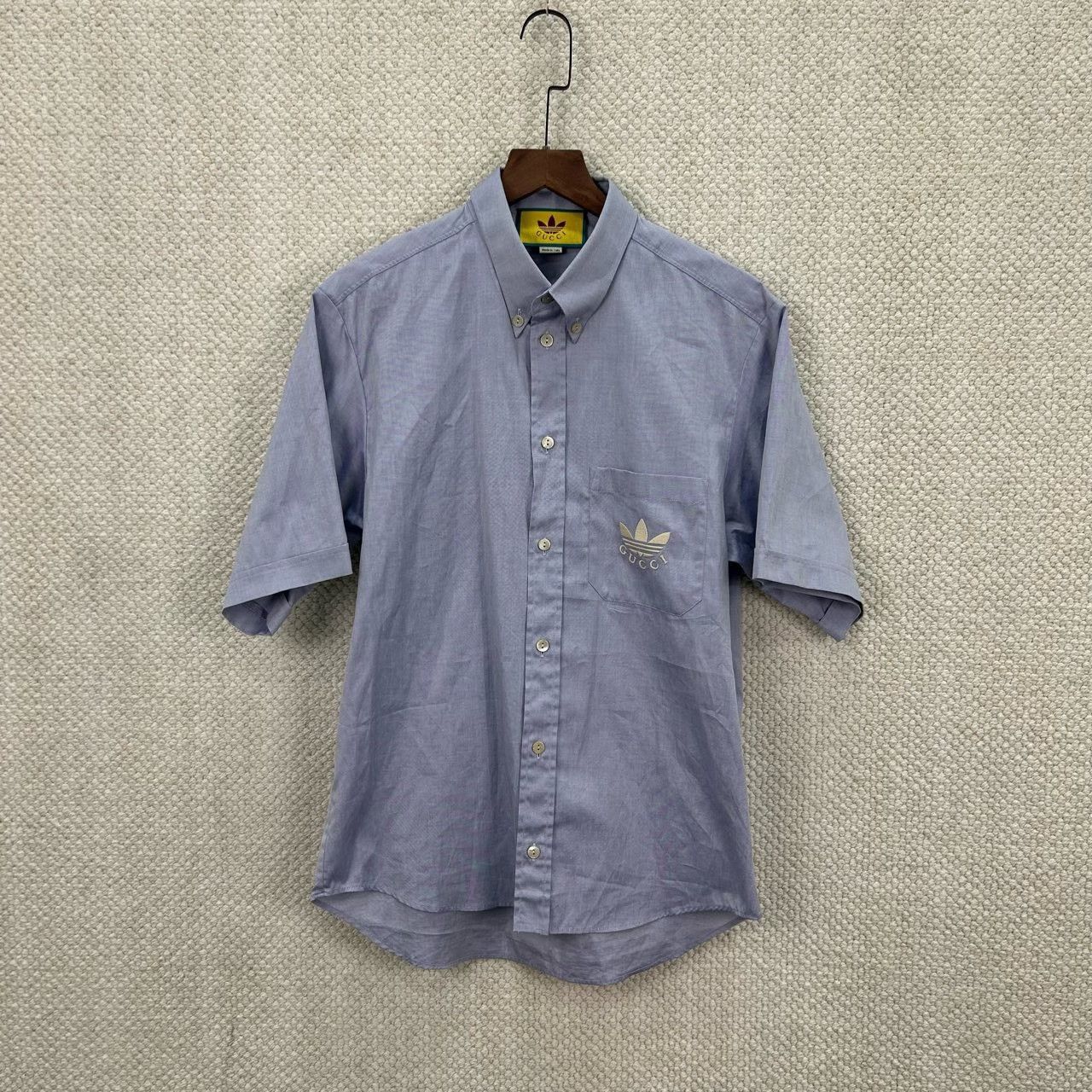 Gucci Gucci x Adidas Embroidered Logo Shirt Size S Size US S / EU 44-46 / 1 - 2 Thumbnail