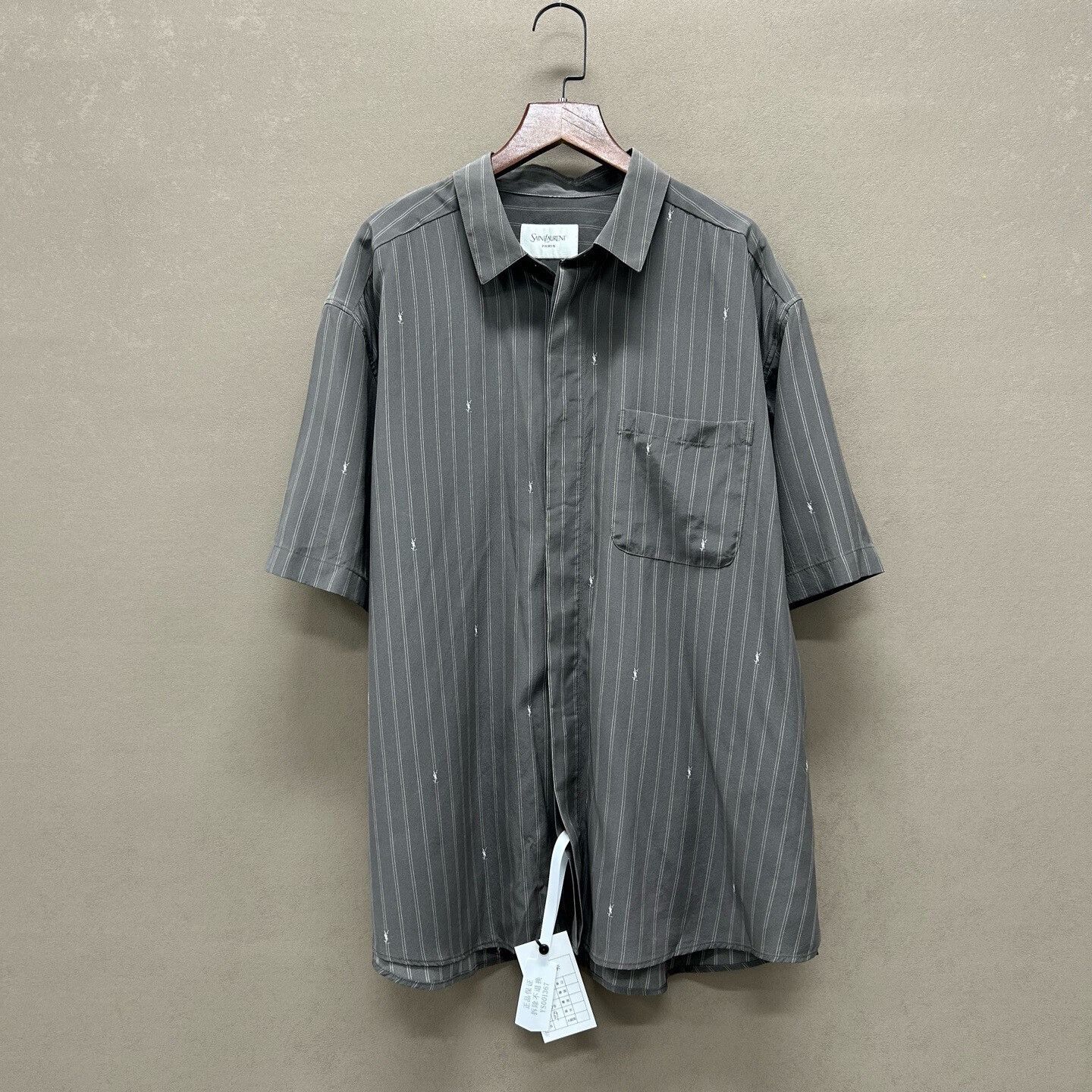 Saint Laurent Paris Saint Laurent Pinstripe Logo Shirt Size M Size US M / EU 48-50 / 2 - 2 Thumbnail