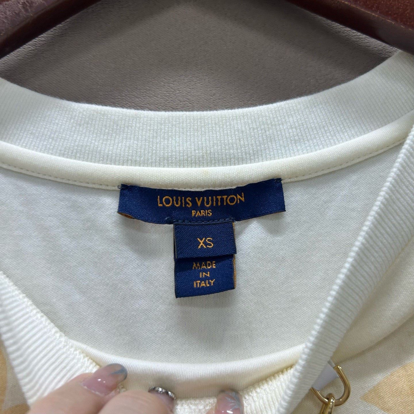 Louis Vuitton Louis Vuitton Monogram Ruffled T-Shirt XS Size XS / US 0-2 / IT 36-38 - 4 Thumbnail