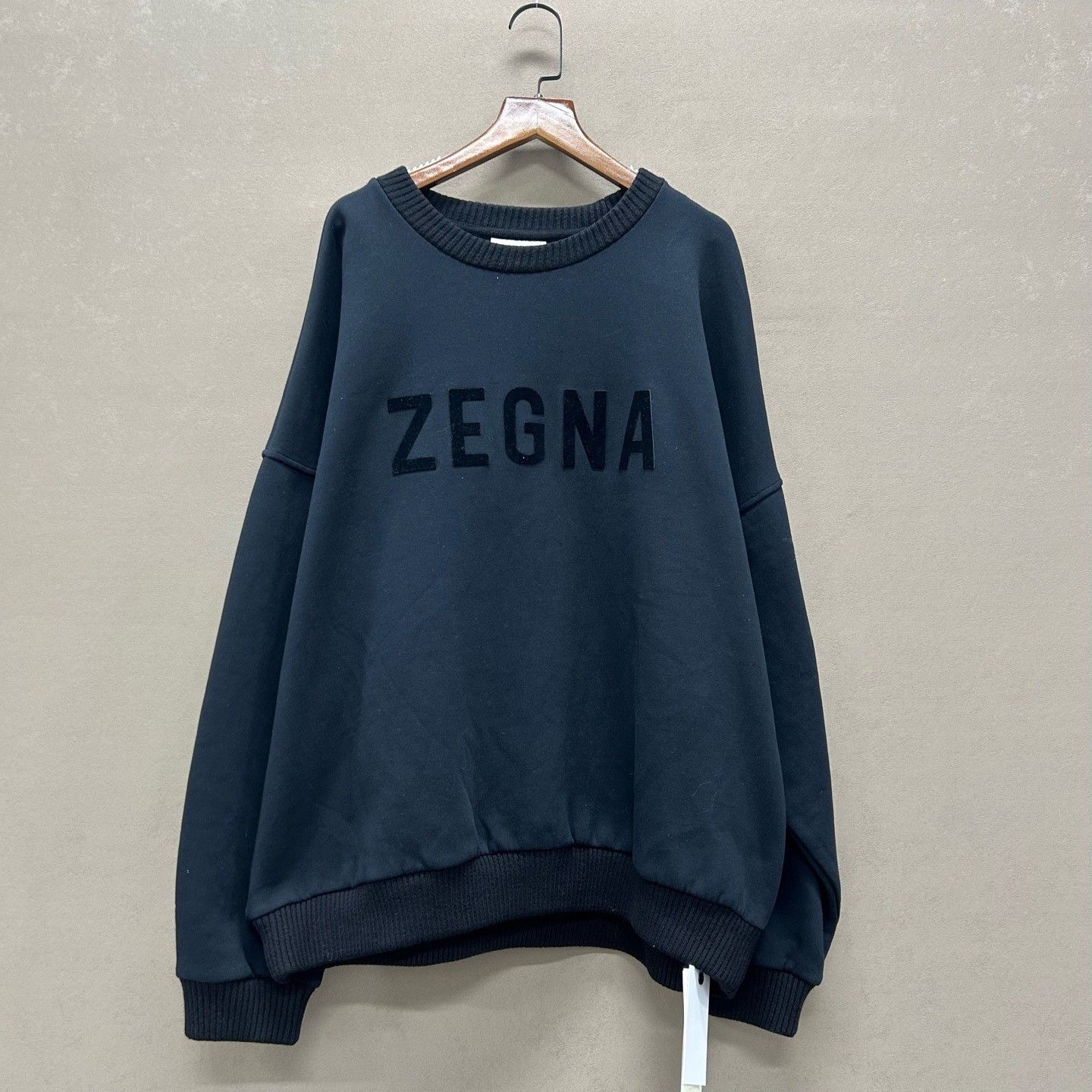 Fear of God × Z Zegna Fear of God x Zegna Flocked Logo Sweatshirt Size L Size US L / EU 52-54 / 3 - 2 Thumbnail