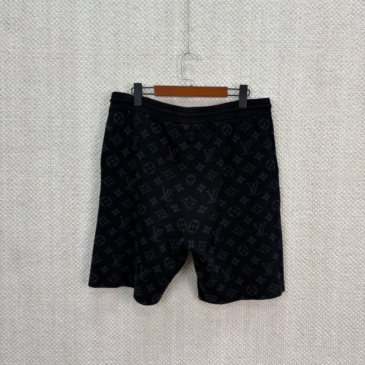Louis Vuitton Louis Vuitton Monogram Knit Shorts Size M Size US 32 / EU 48 - 3 Thumbnail